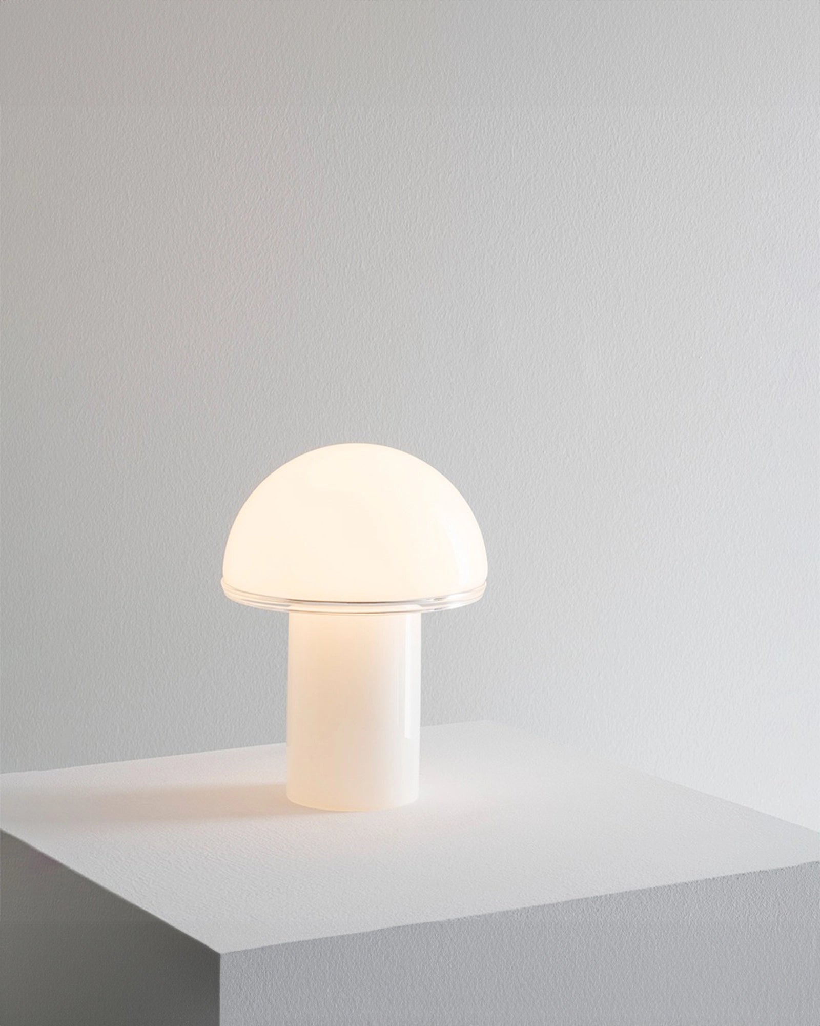Onfale Table Lamp