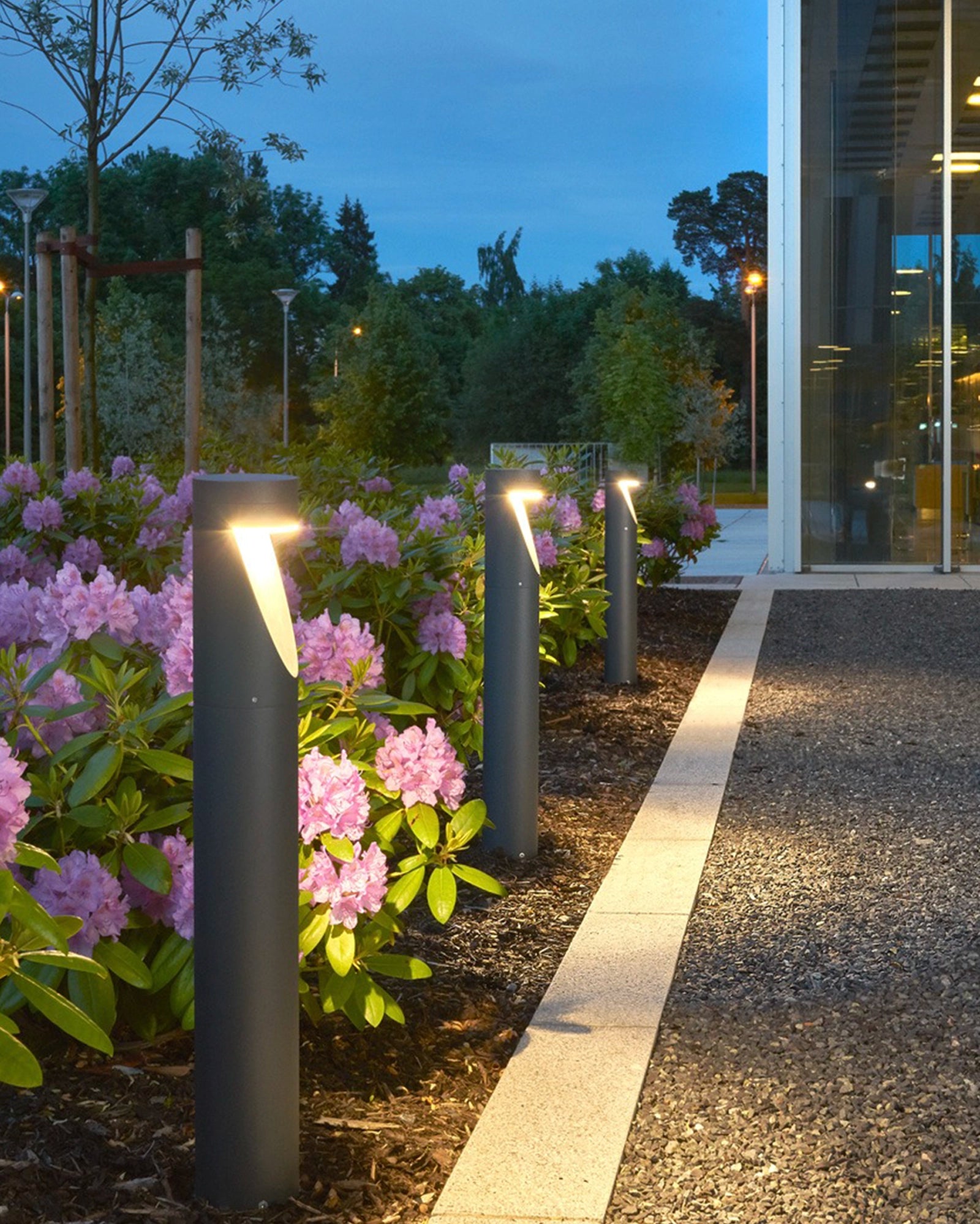 Oppland Bollard Light