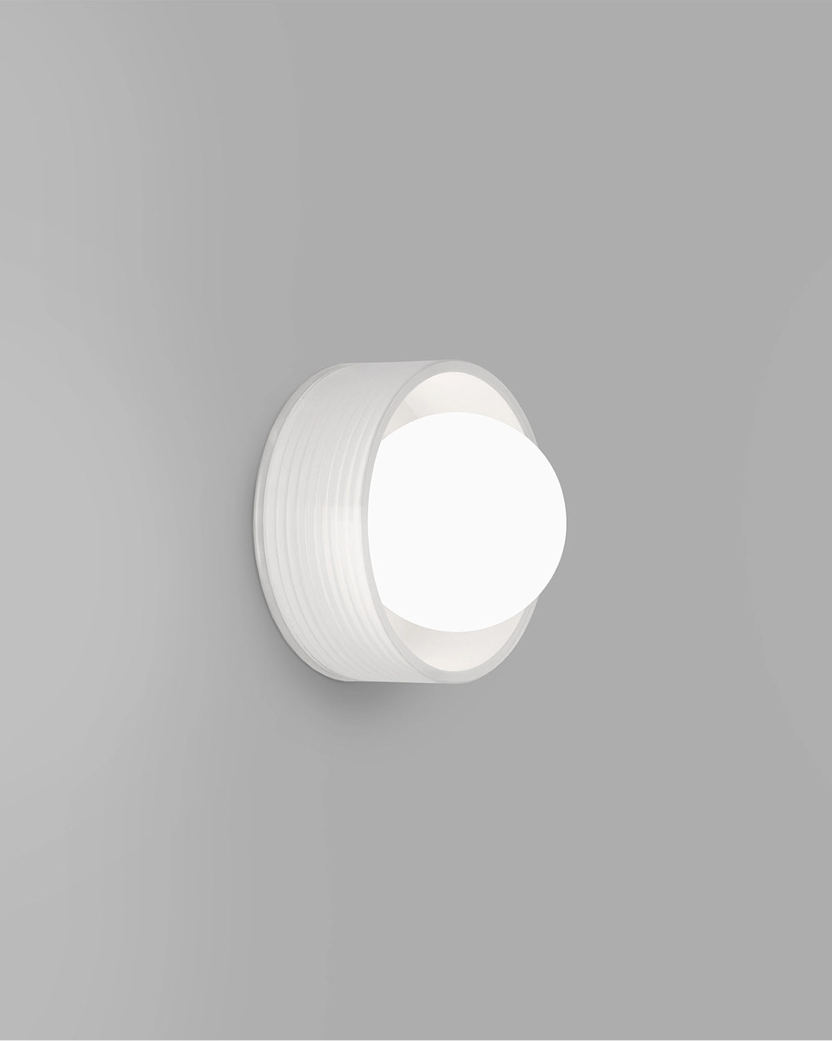 Orb Sur Ribbed Wall Light