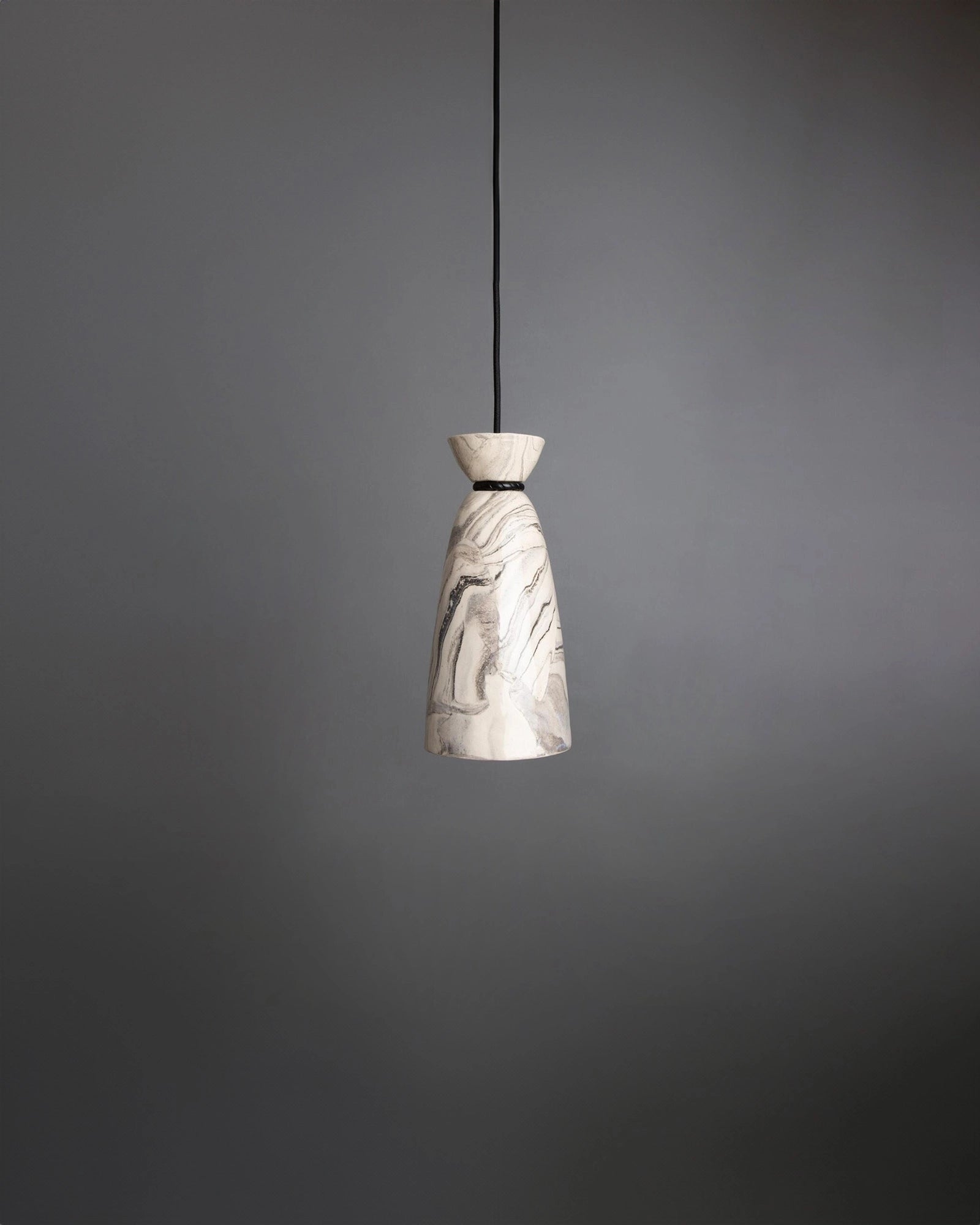 Pando Ceramic Pendant Light