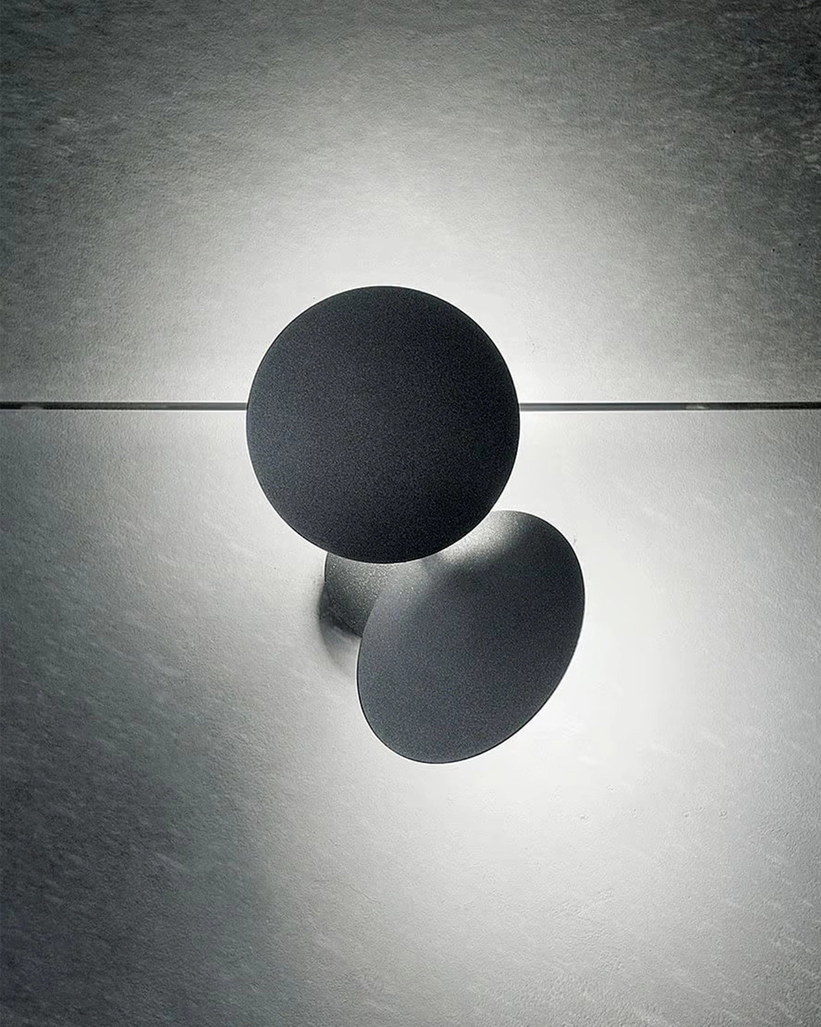 Puzzle Round Outdoor Wall Light