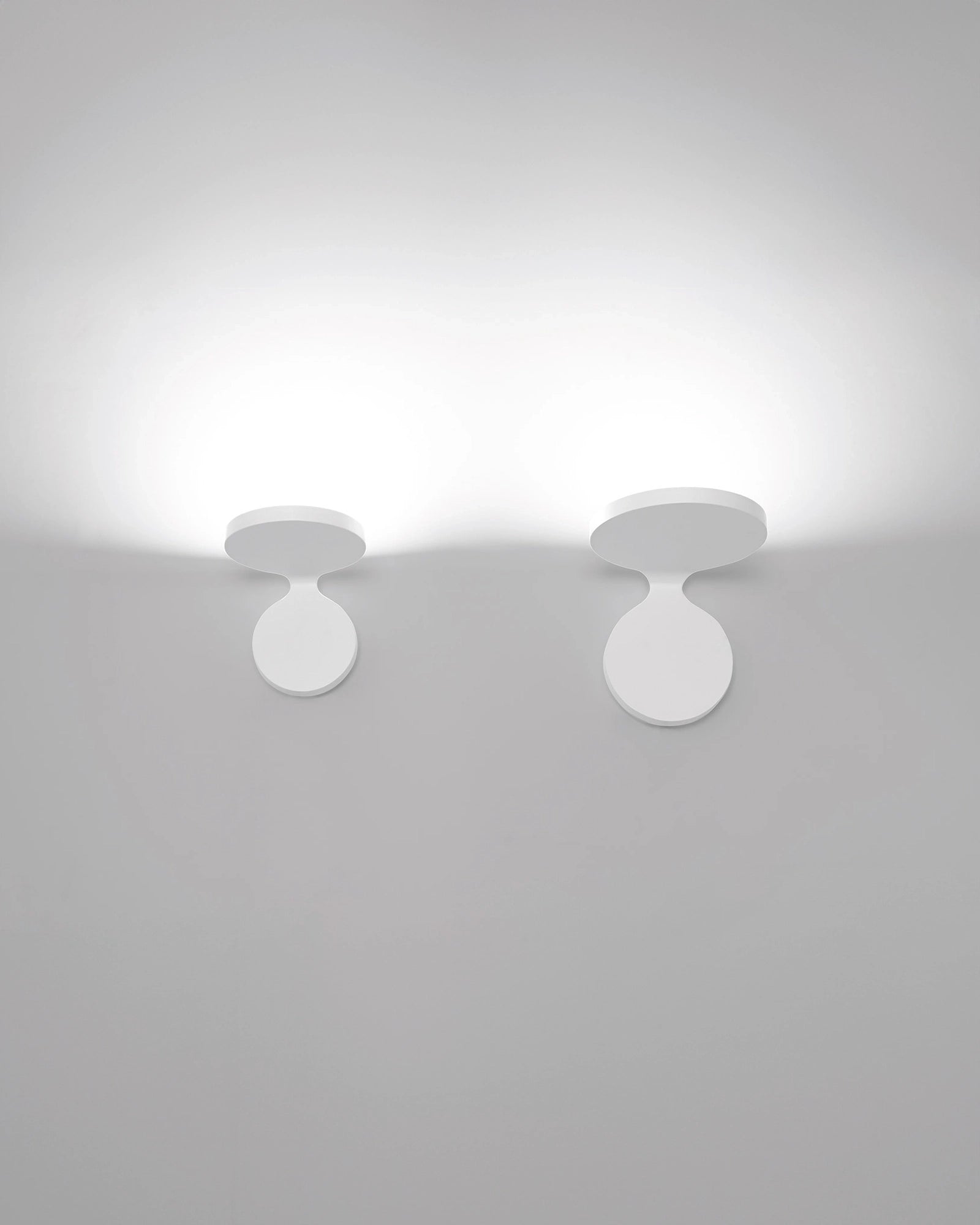 Rea Wall Light