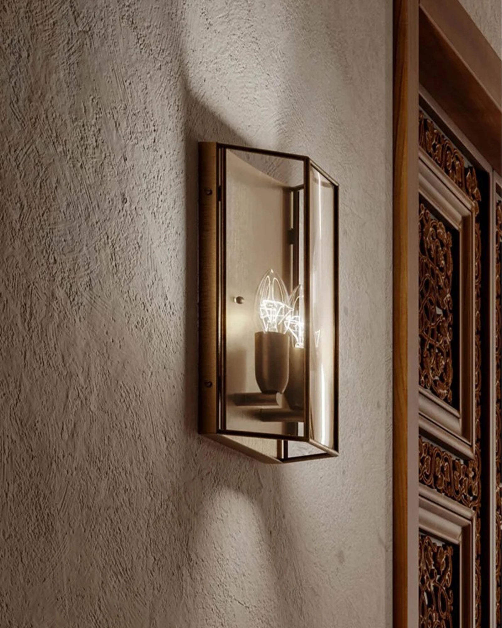 Rilegato Wall Light