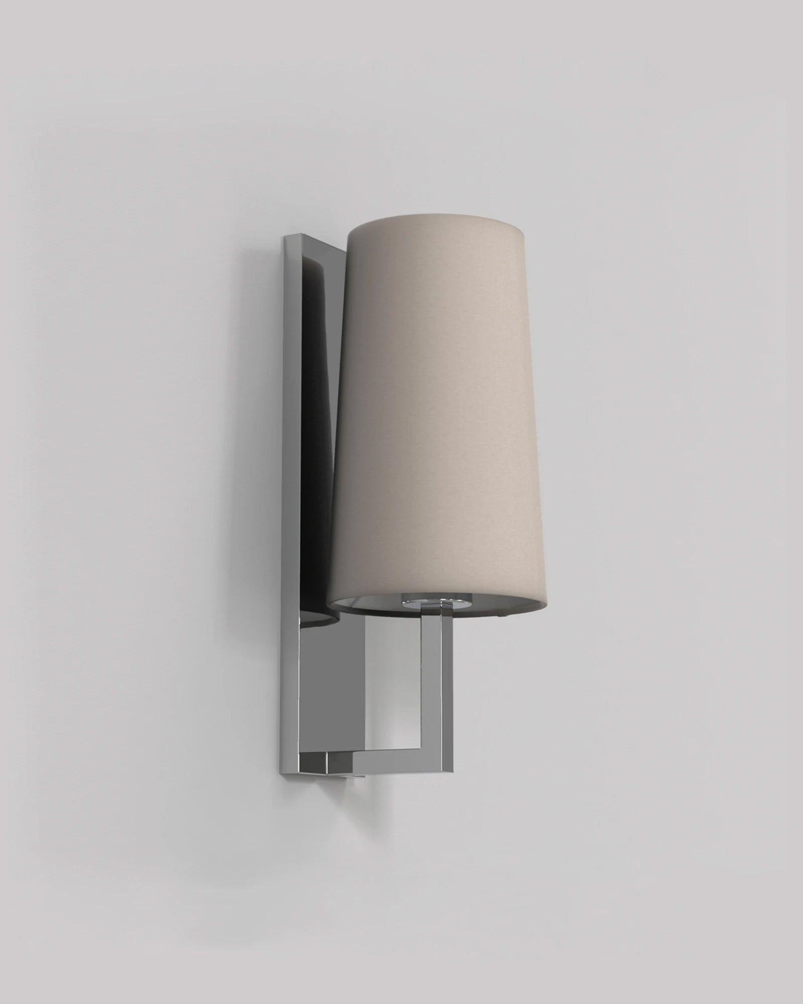 Riva Wall Light