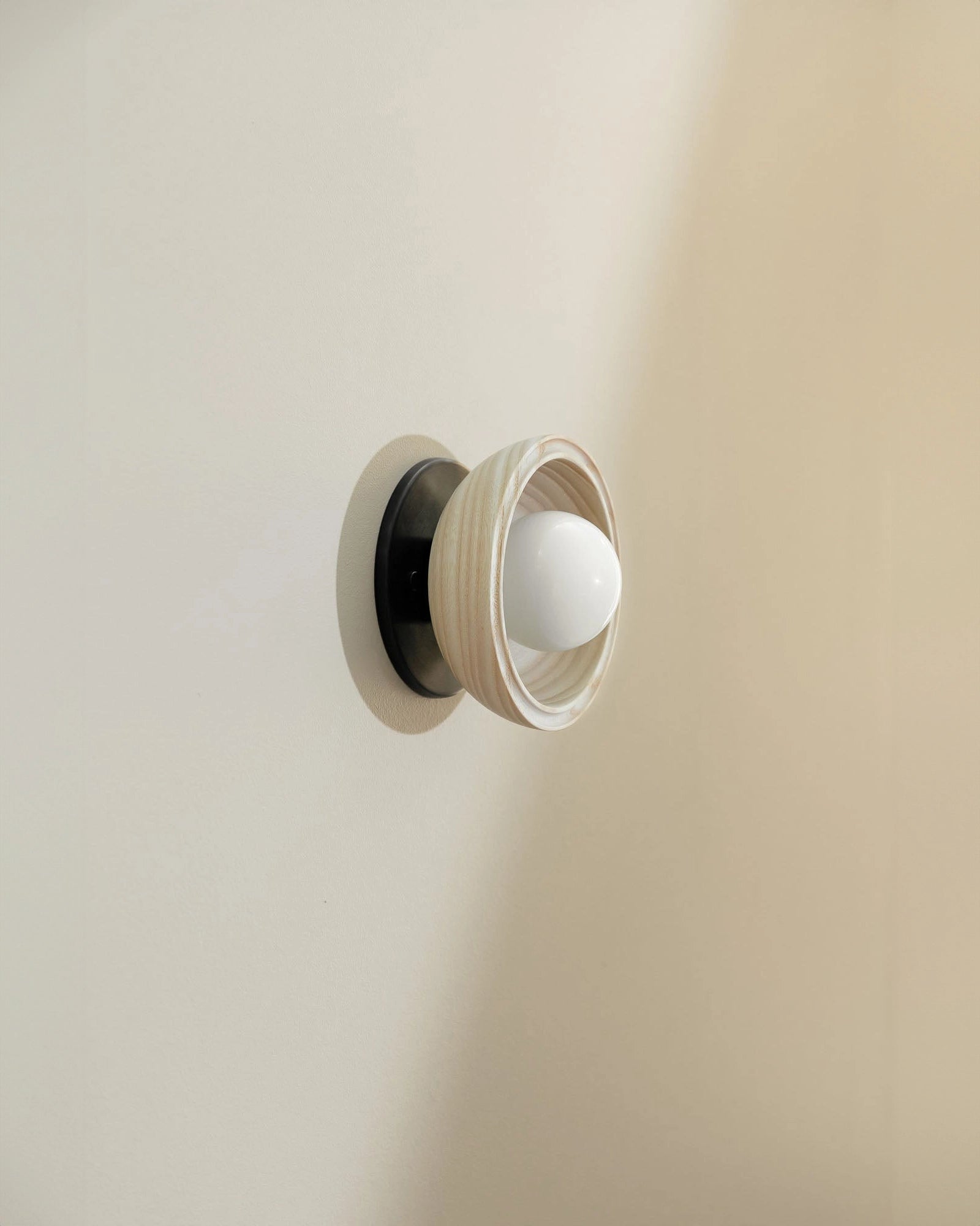 Selene Surface Wall Light