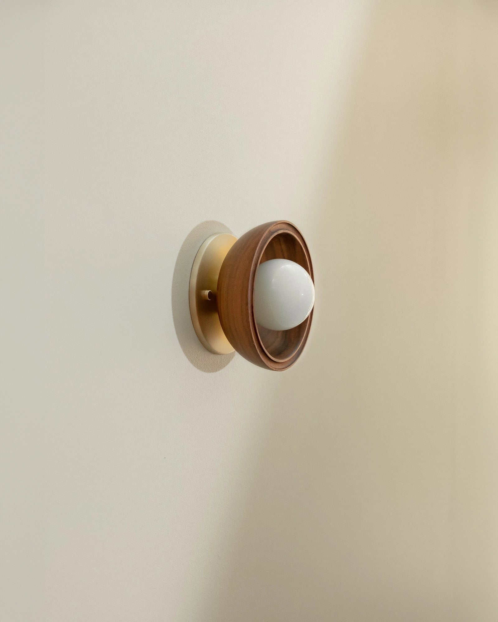 Selene Surface Wall Light