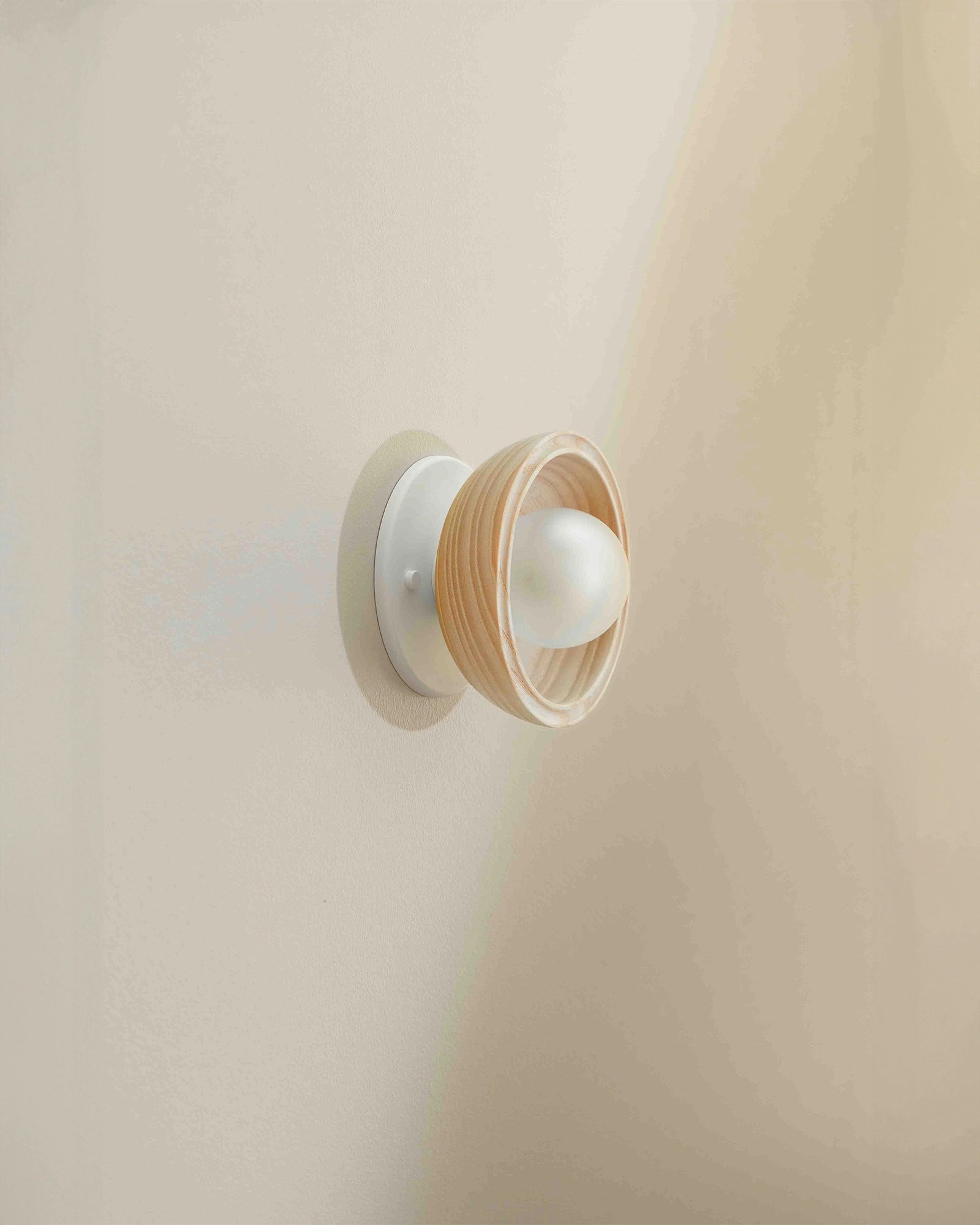Selene Surface Wall Light