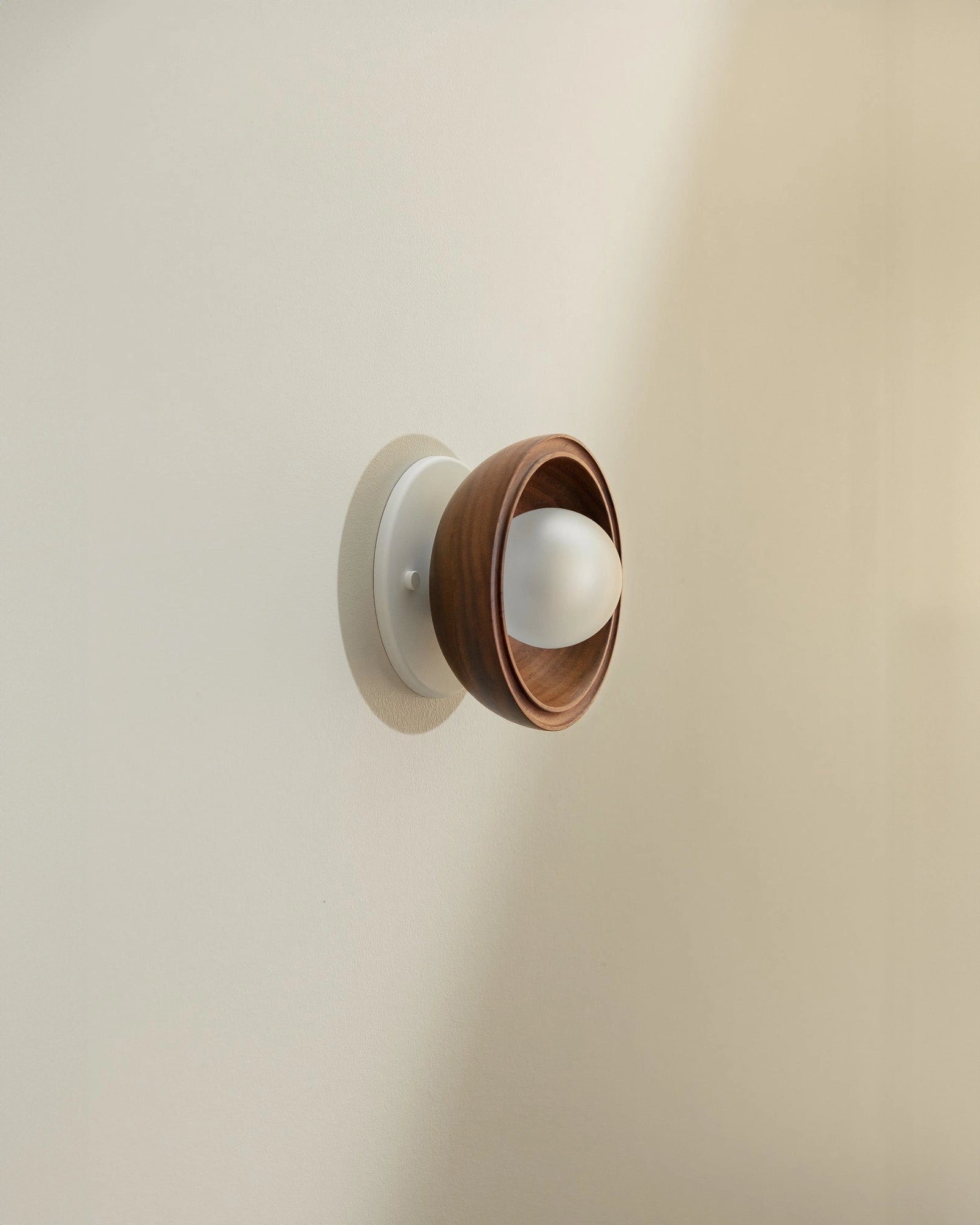 Selene Surface Wall Light