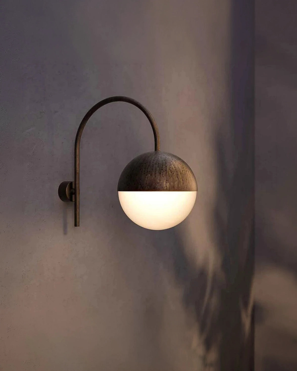 Sfera Curved Arm Wall Light