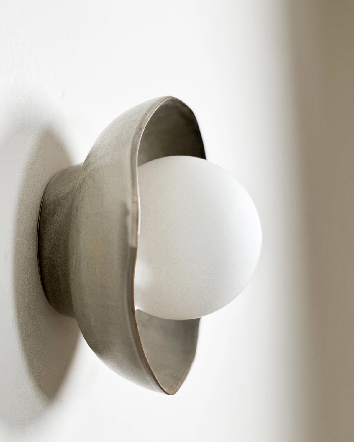 Shell Wall Light
