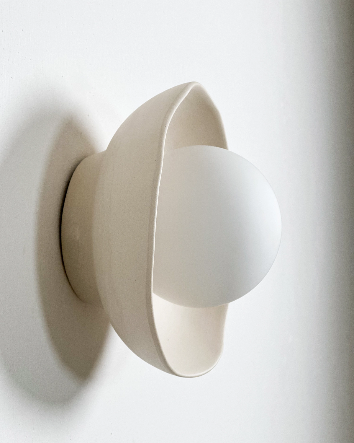 Shell Wall Light
