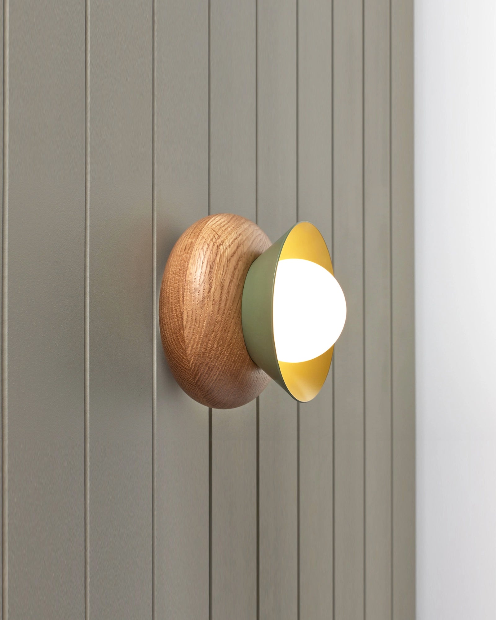 Sibling Wall Light