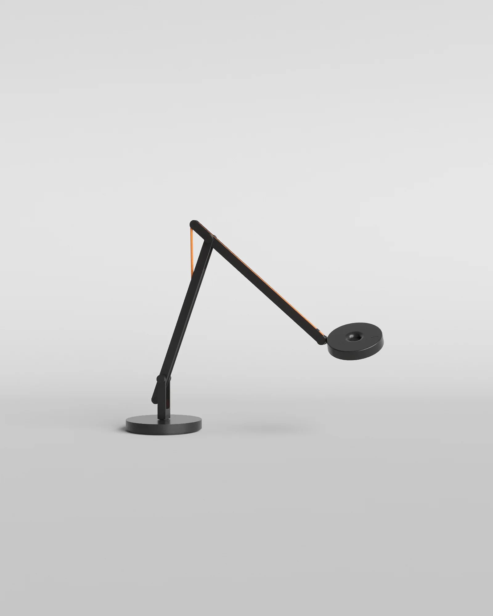 String Mini T1 Table Lamp