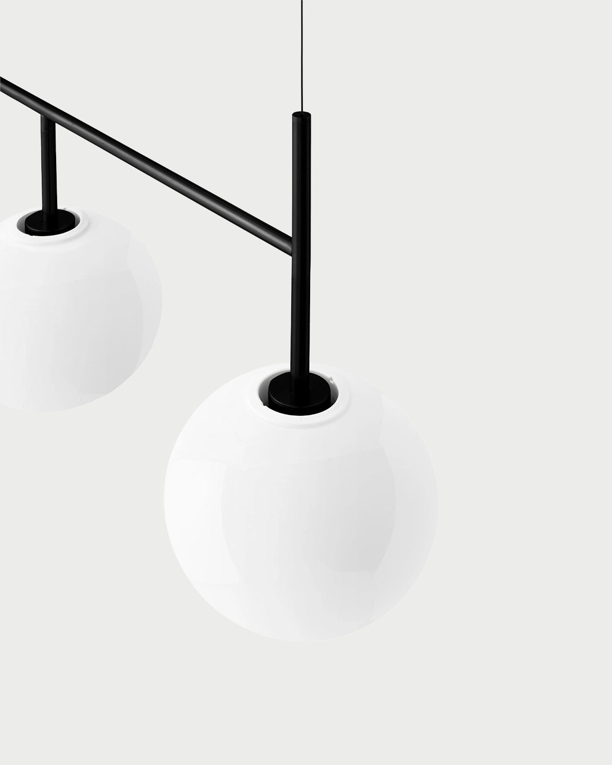 TR Bulb 4lt Pendant Light
