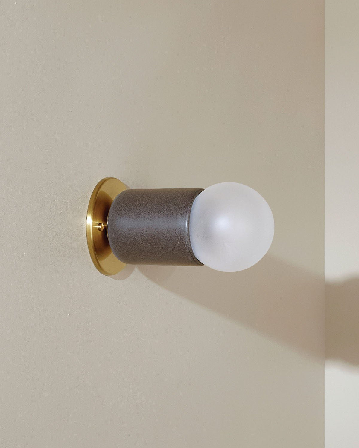 Terra 1 Wall Light (Slim Base)
