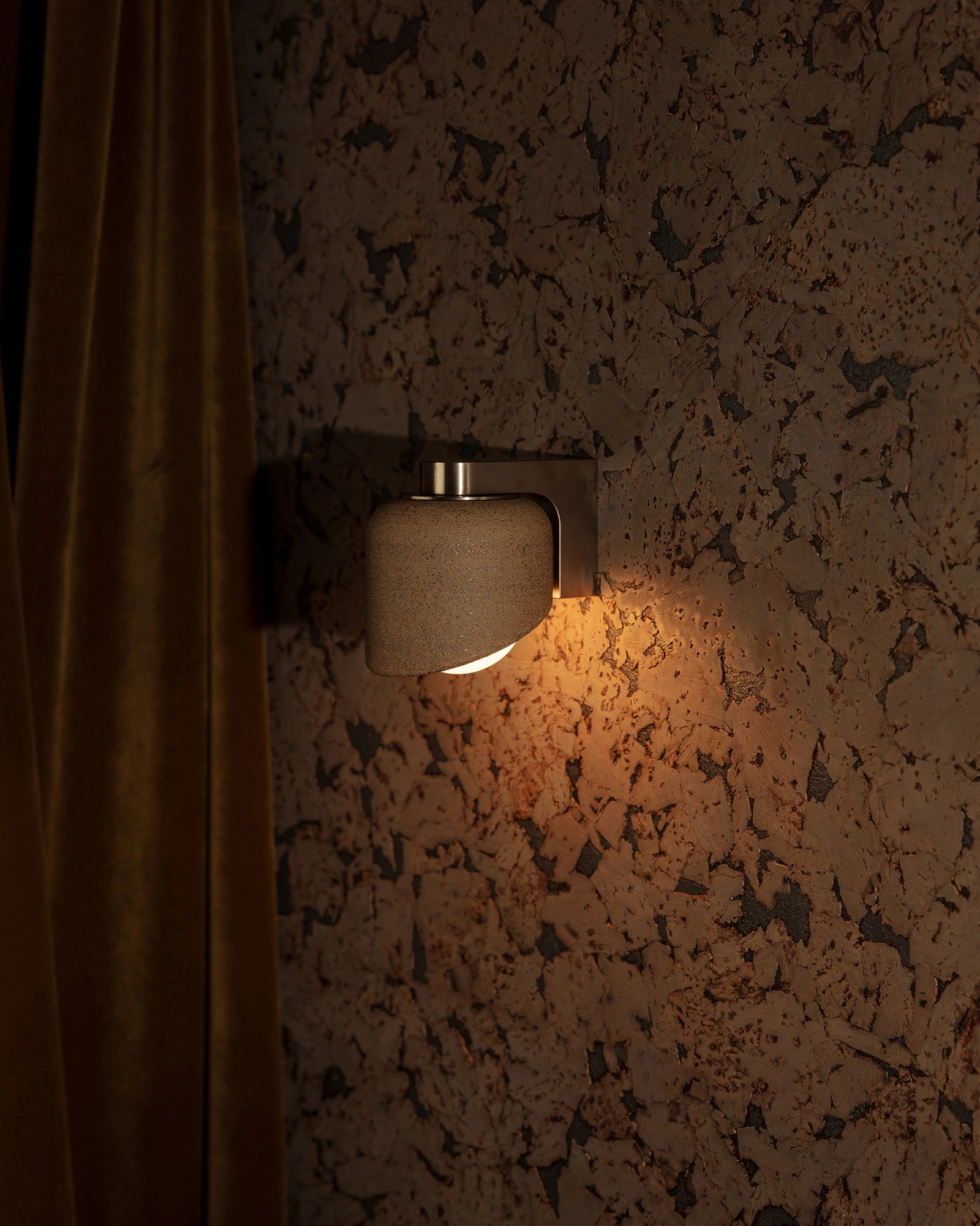 Terra 0.5 Wall Light