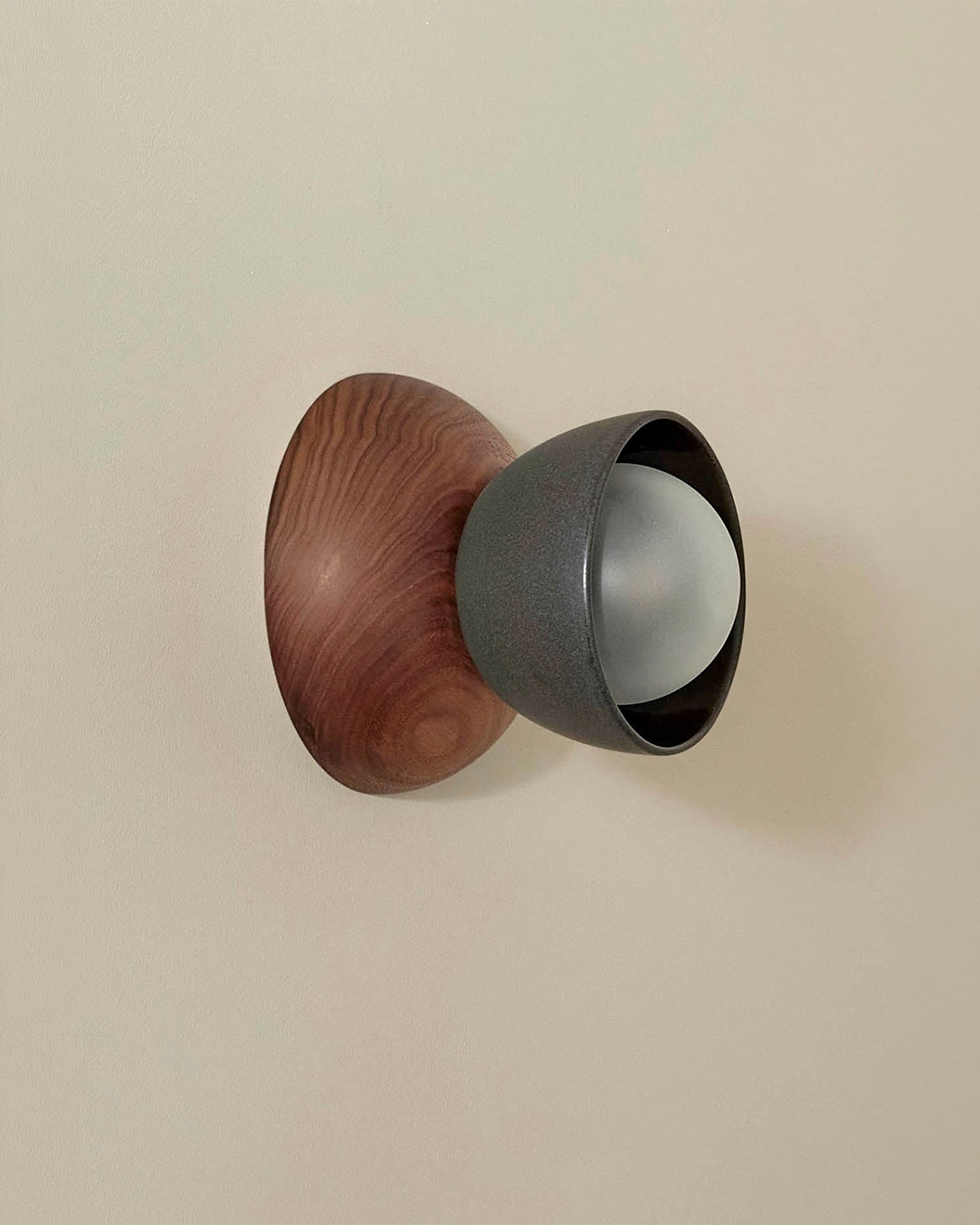 Terra 00 Wall Light