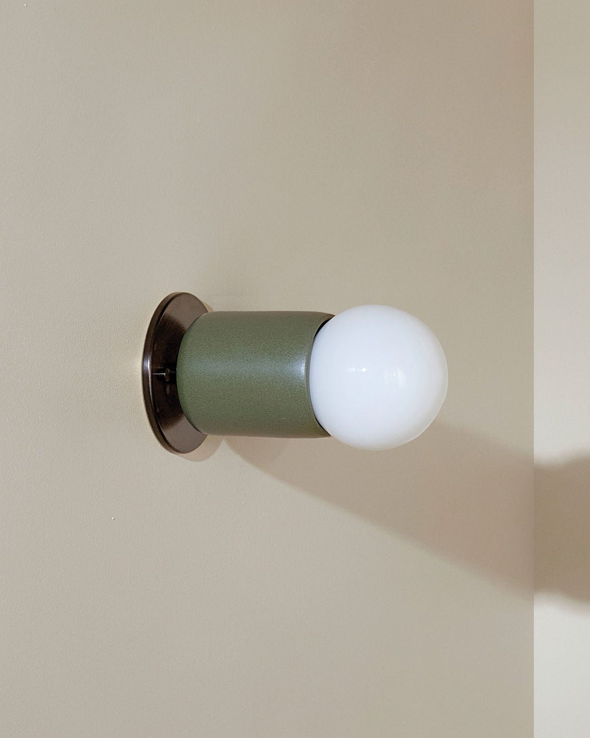 Terra 1 Wall Light (Slim Base)