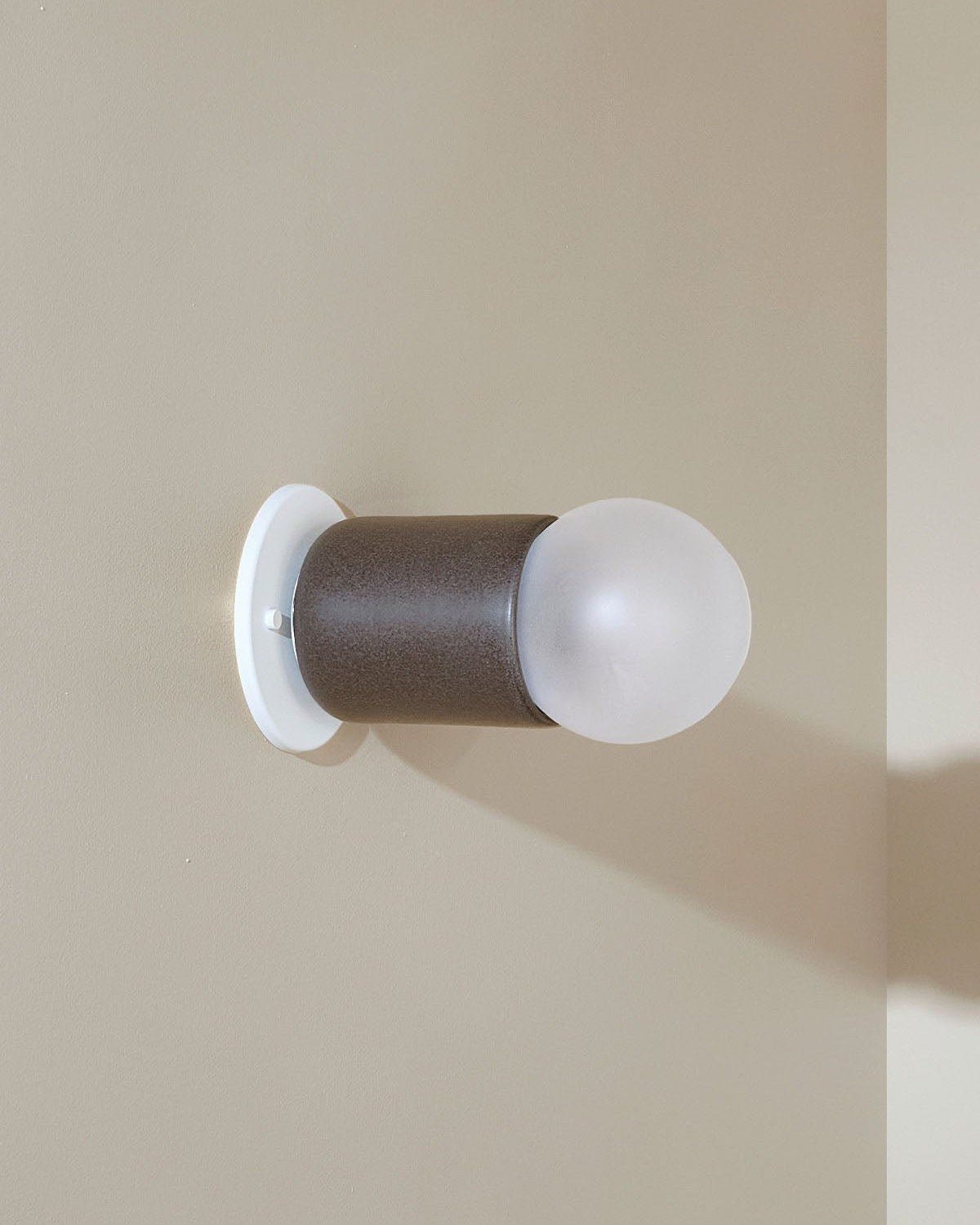 Terra 1 Wall Light (Slim Base)