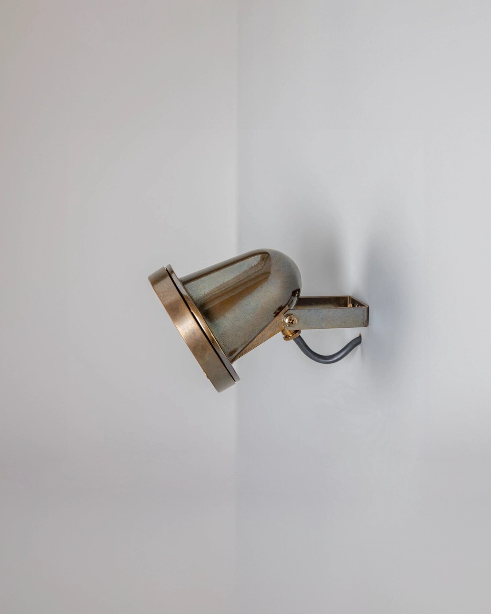 Thames Outdoor Wall Light
