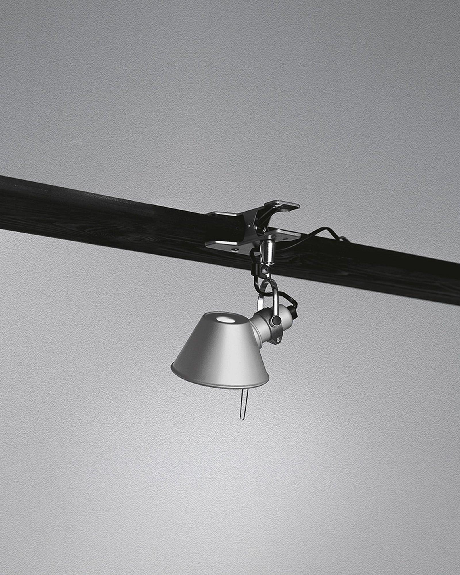 Tolomeo Pinza Micro Wall Light