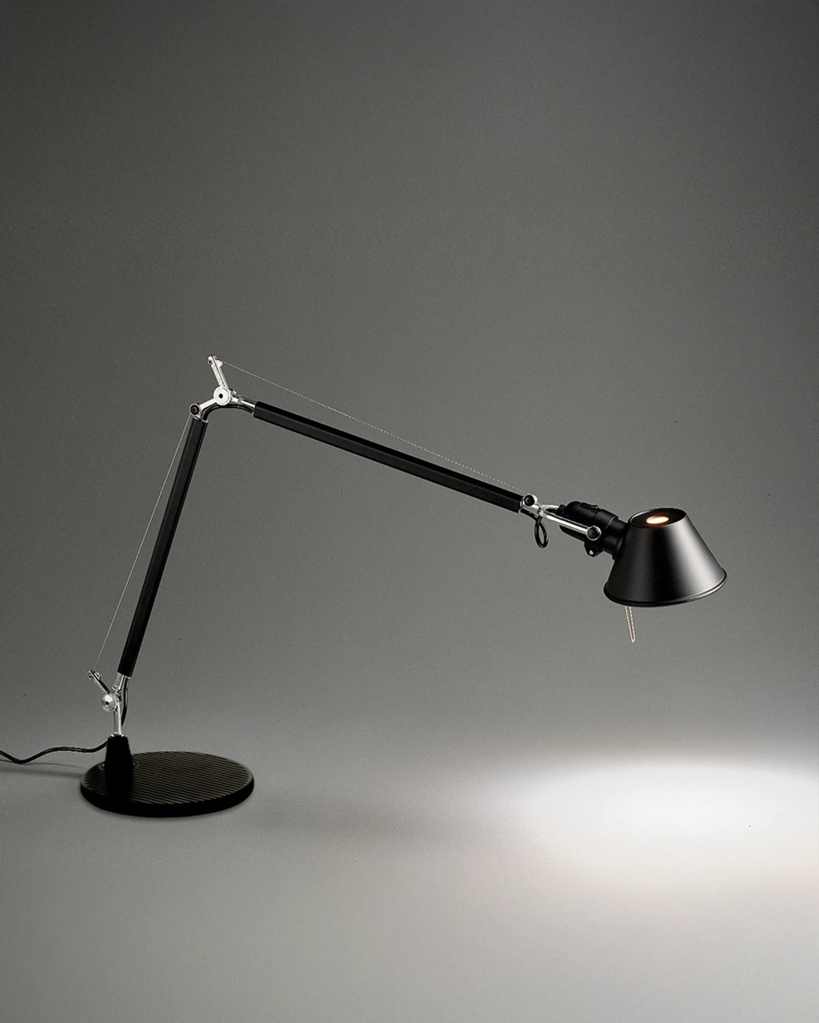 Tolomeo Table Lamp