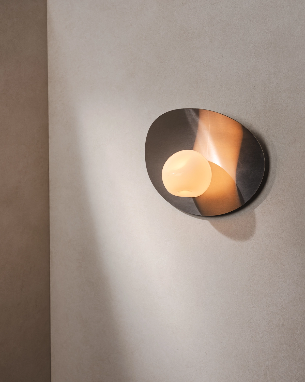 Wink Wall Light