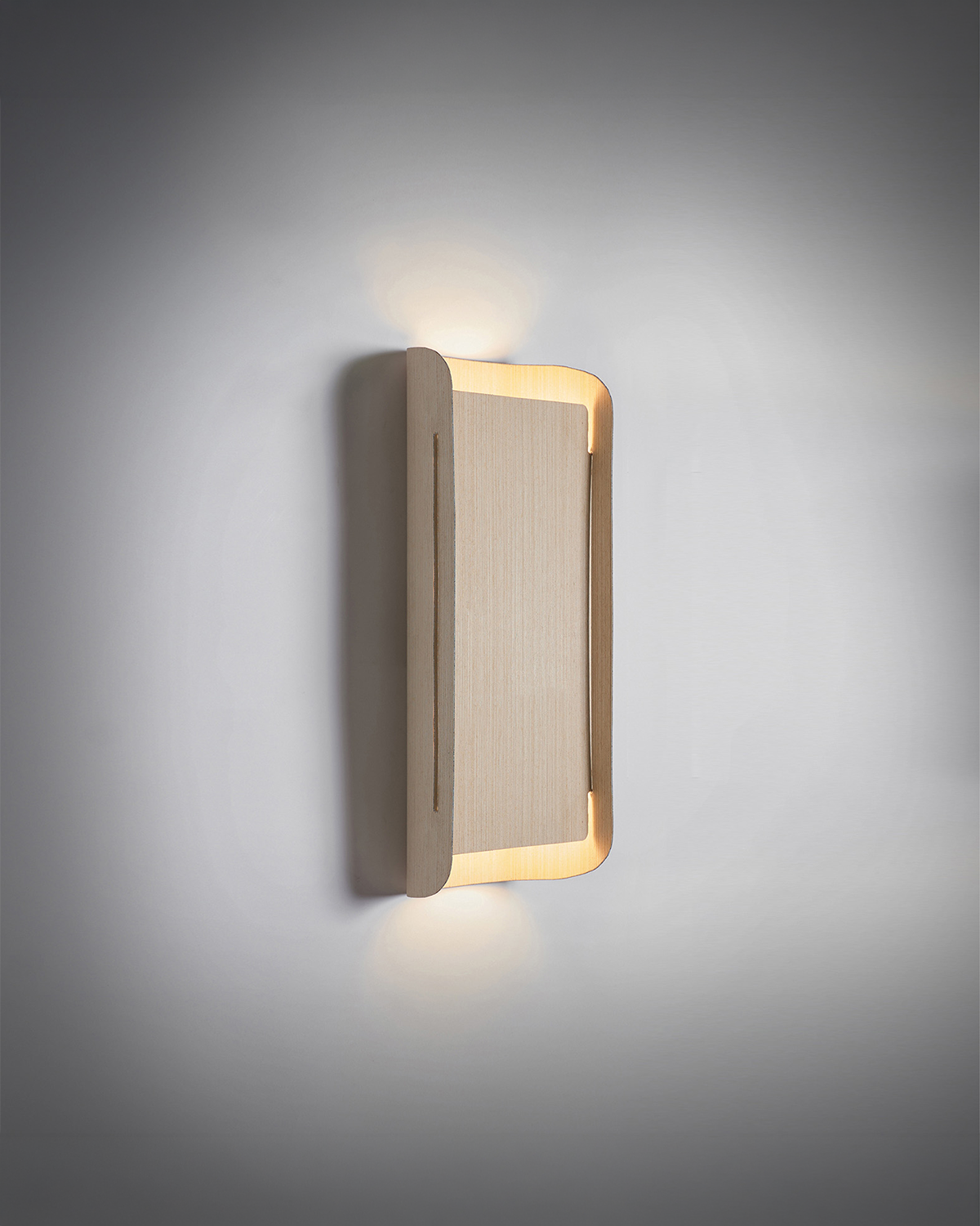 Clarissa Wall Light