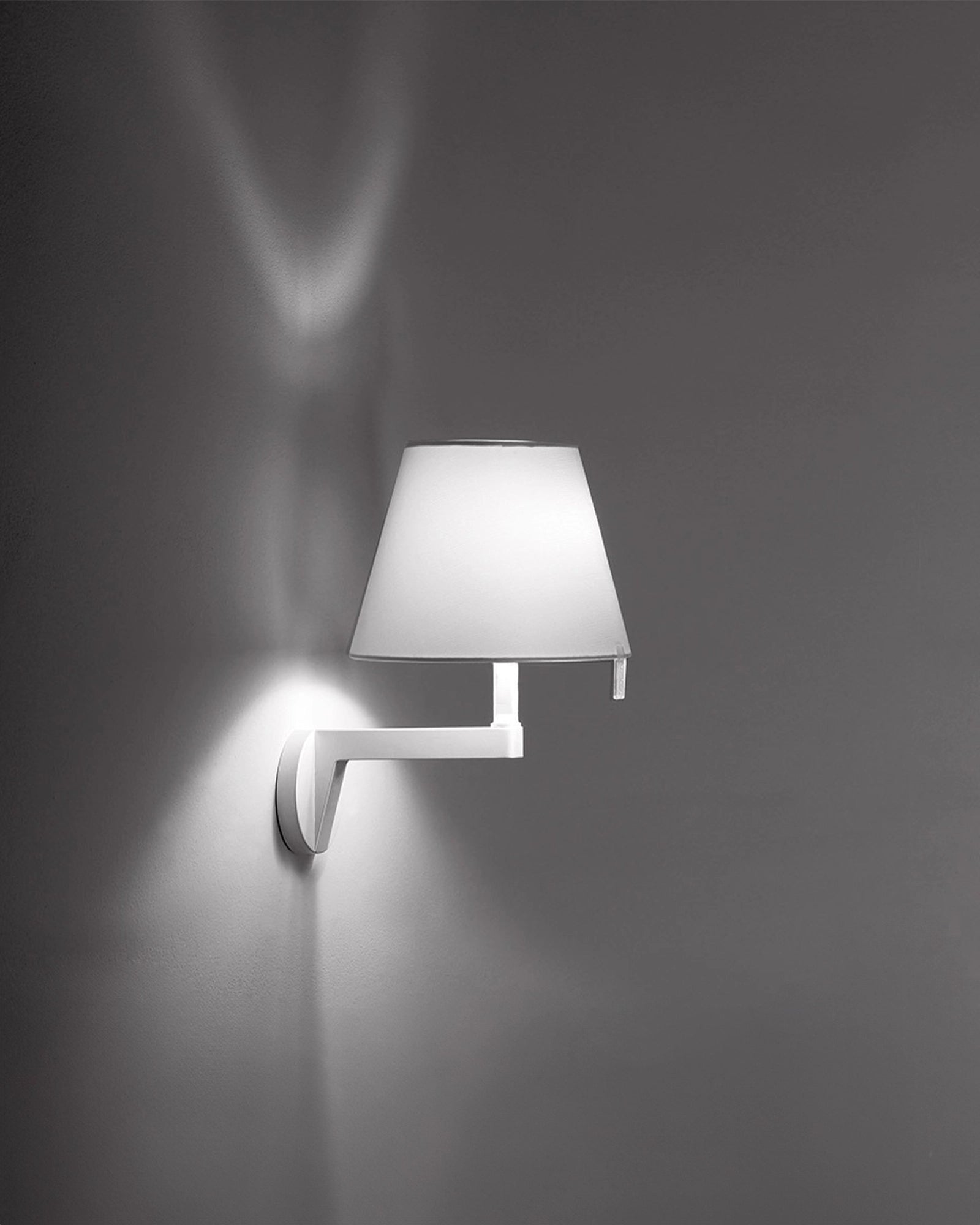 Melampo Wall Light