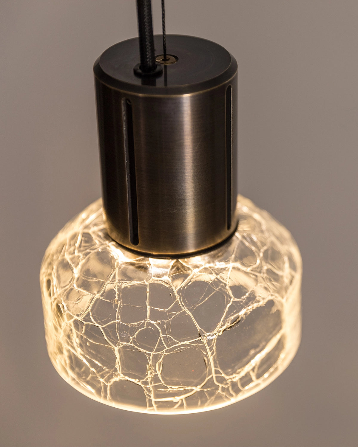 Crackle Pendant Light S1