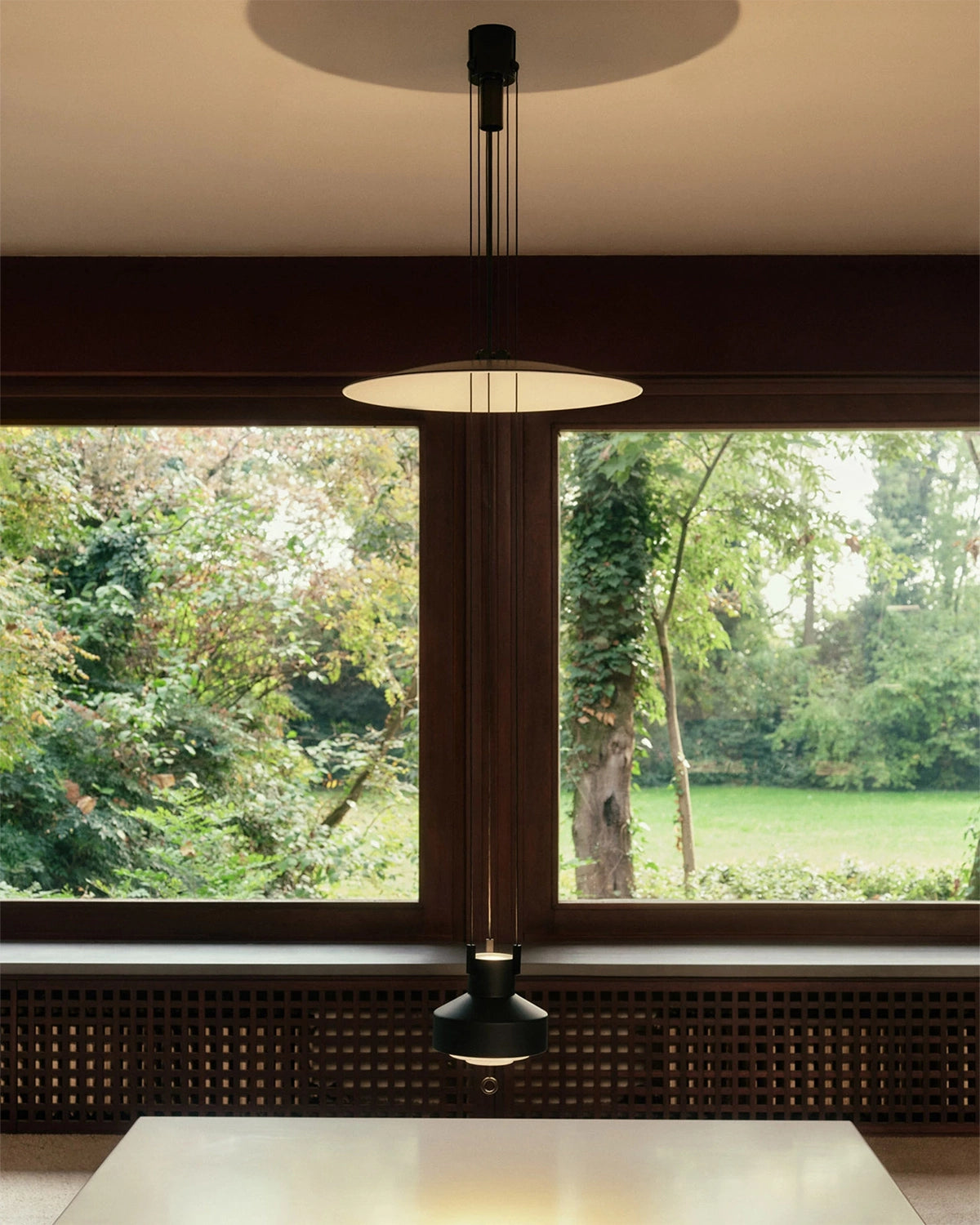 Saliscendi Pendant Light