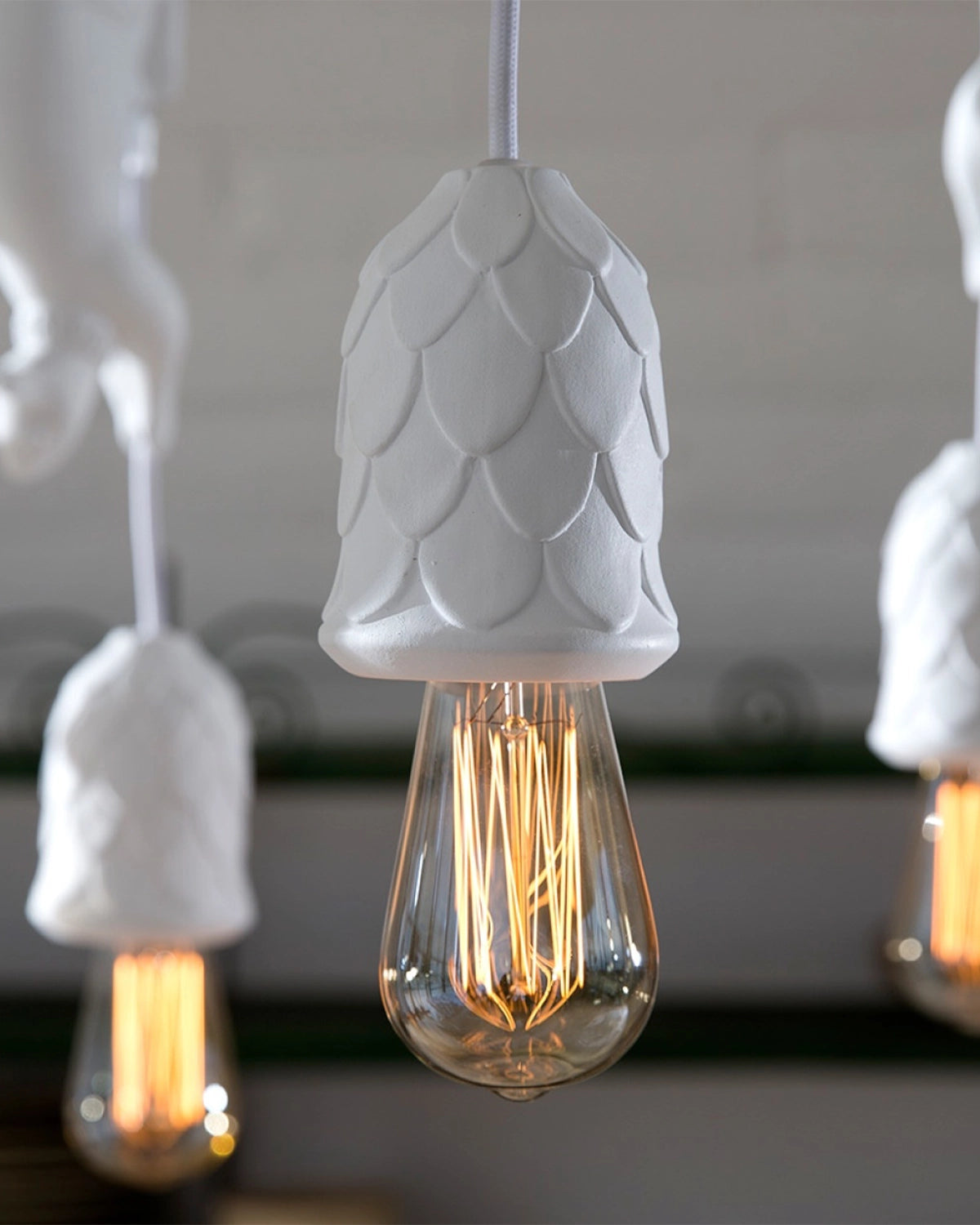 Sherwood and Robin Pendant Light