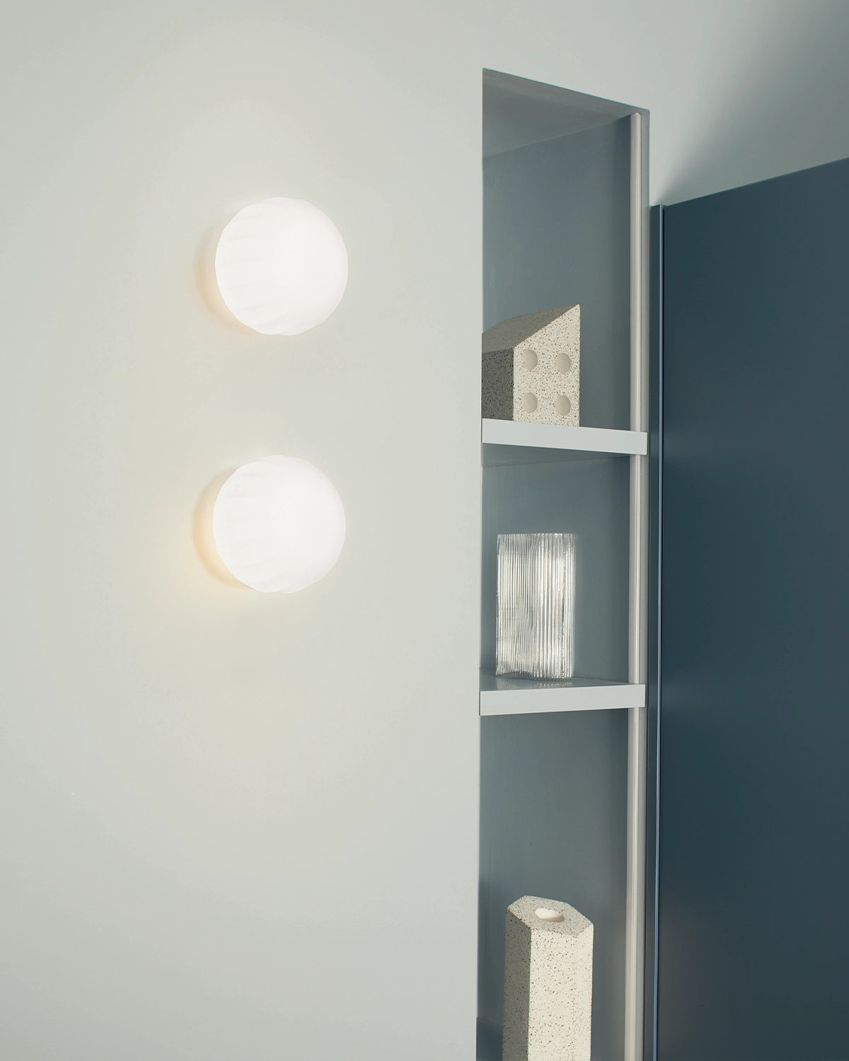 Lita Ceiling/Wall Light