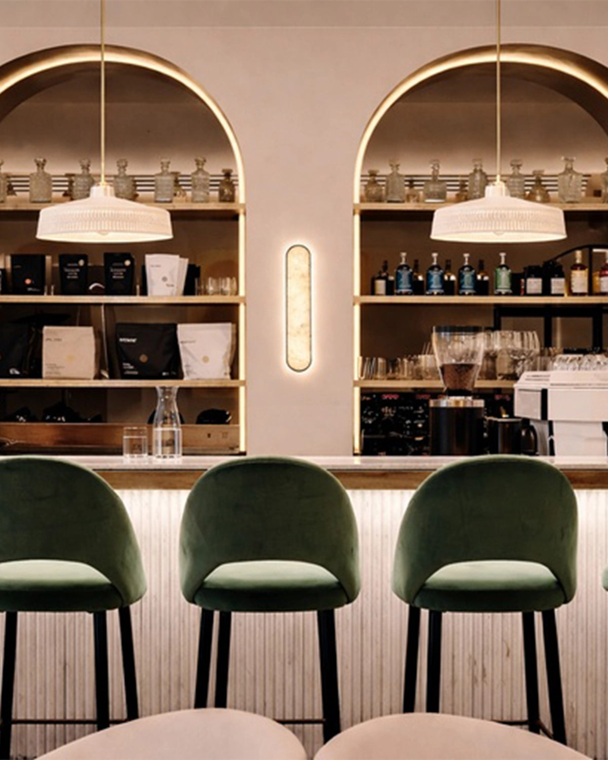 Plato Pendant Light