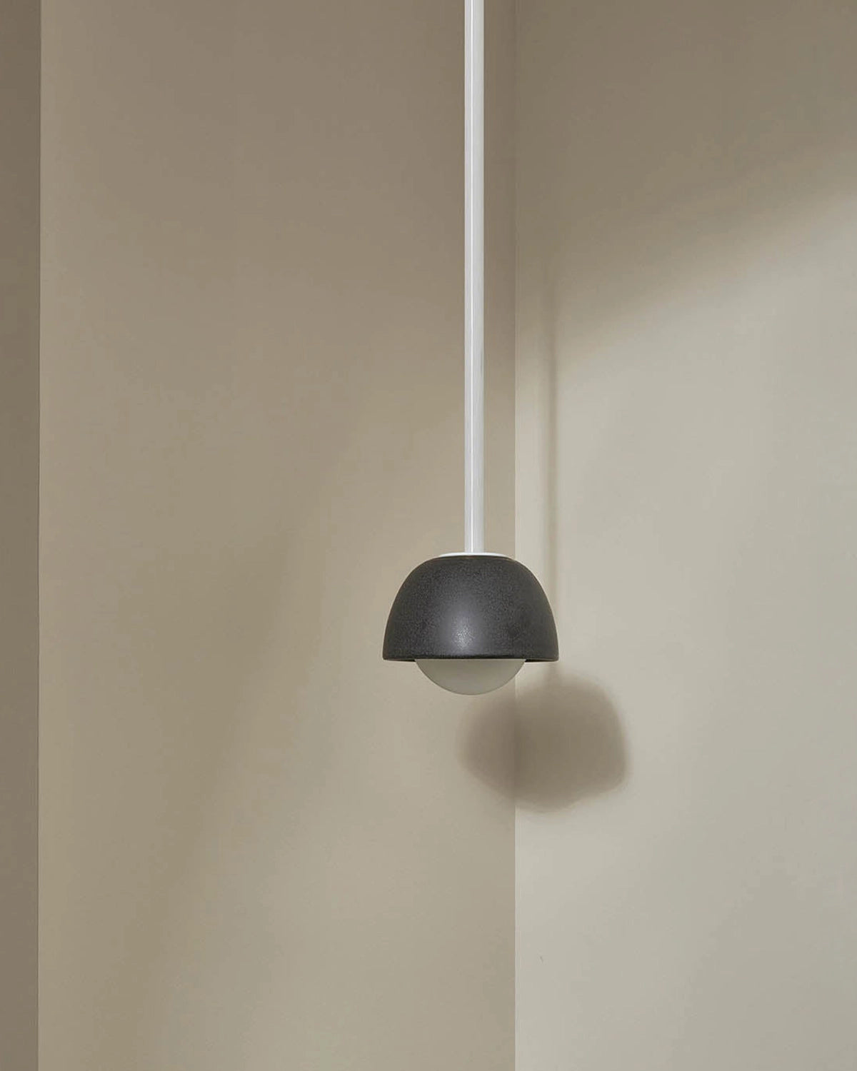 Terra 0 Rod Pendant Light