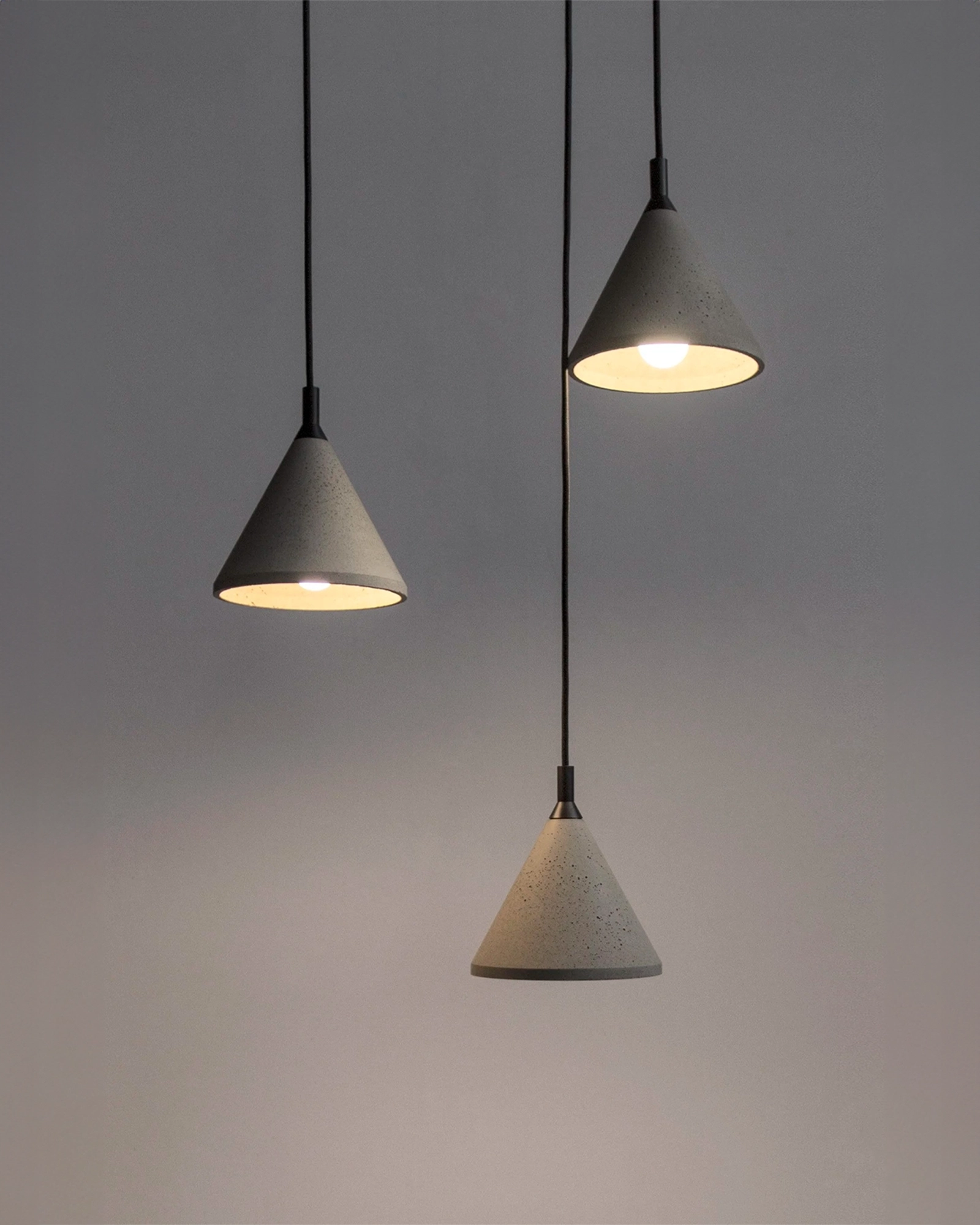 Zhong Pendant Light