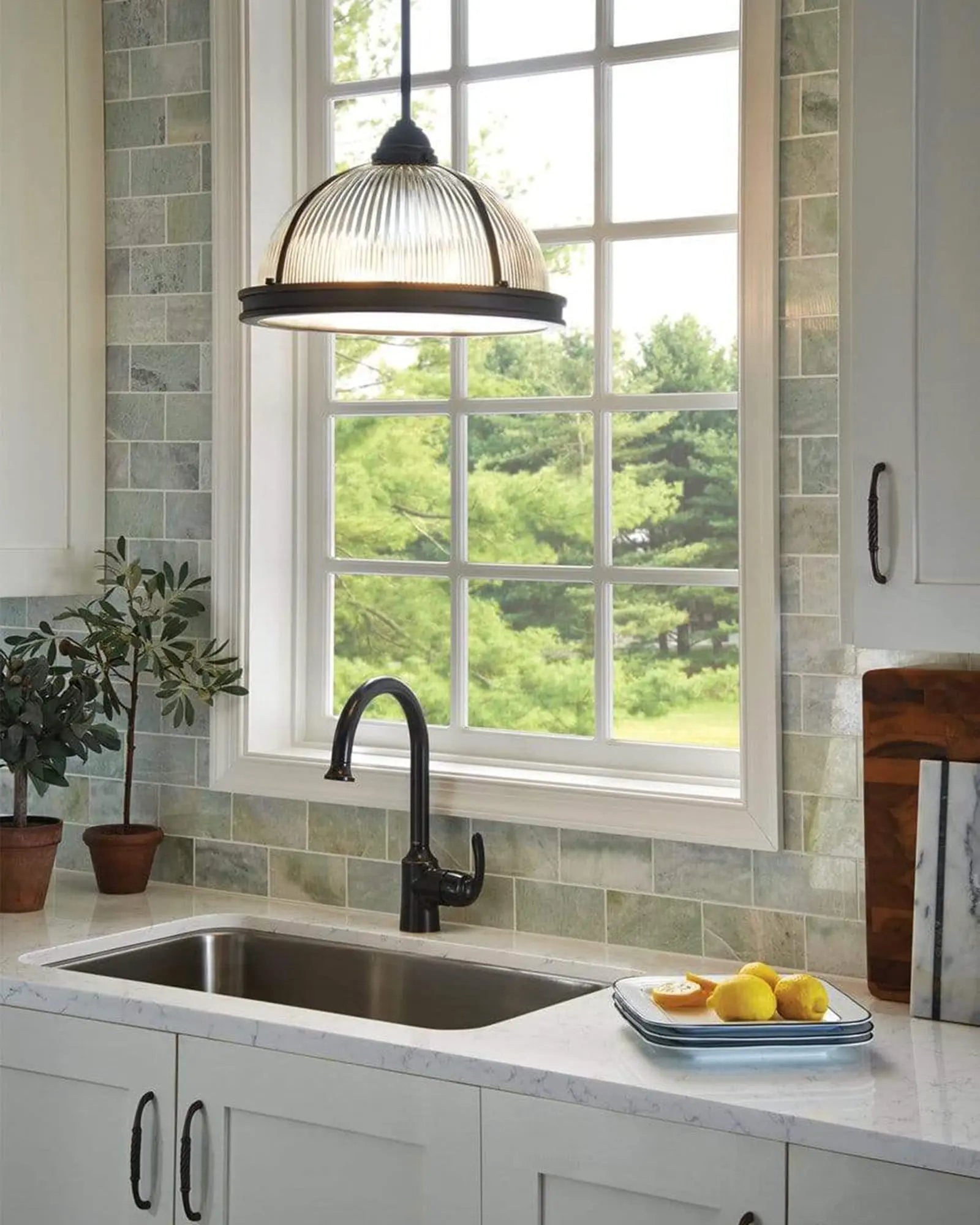 Pratt Glass Pendant Light