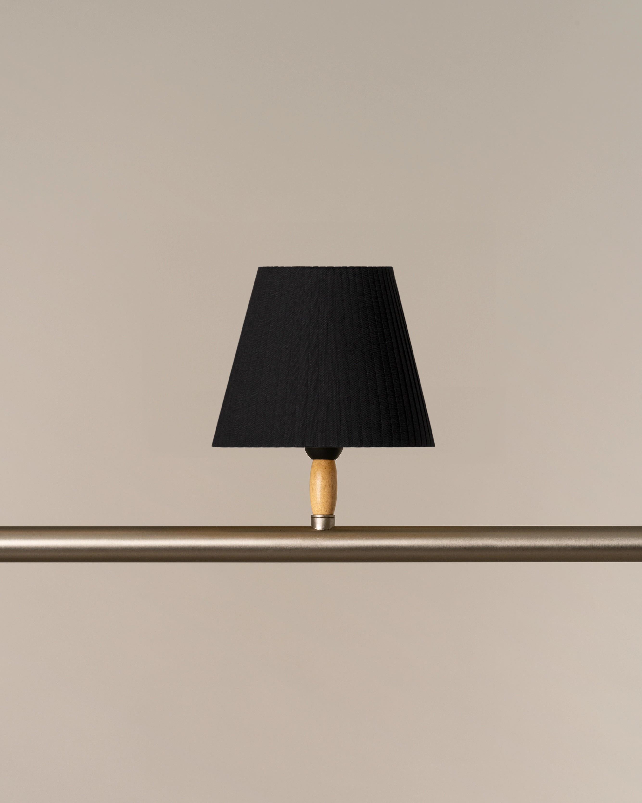 Sistema Fonda Linear Pendant Light