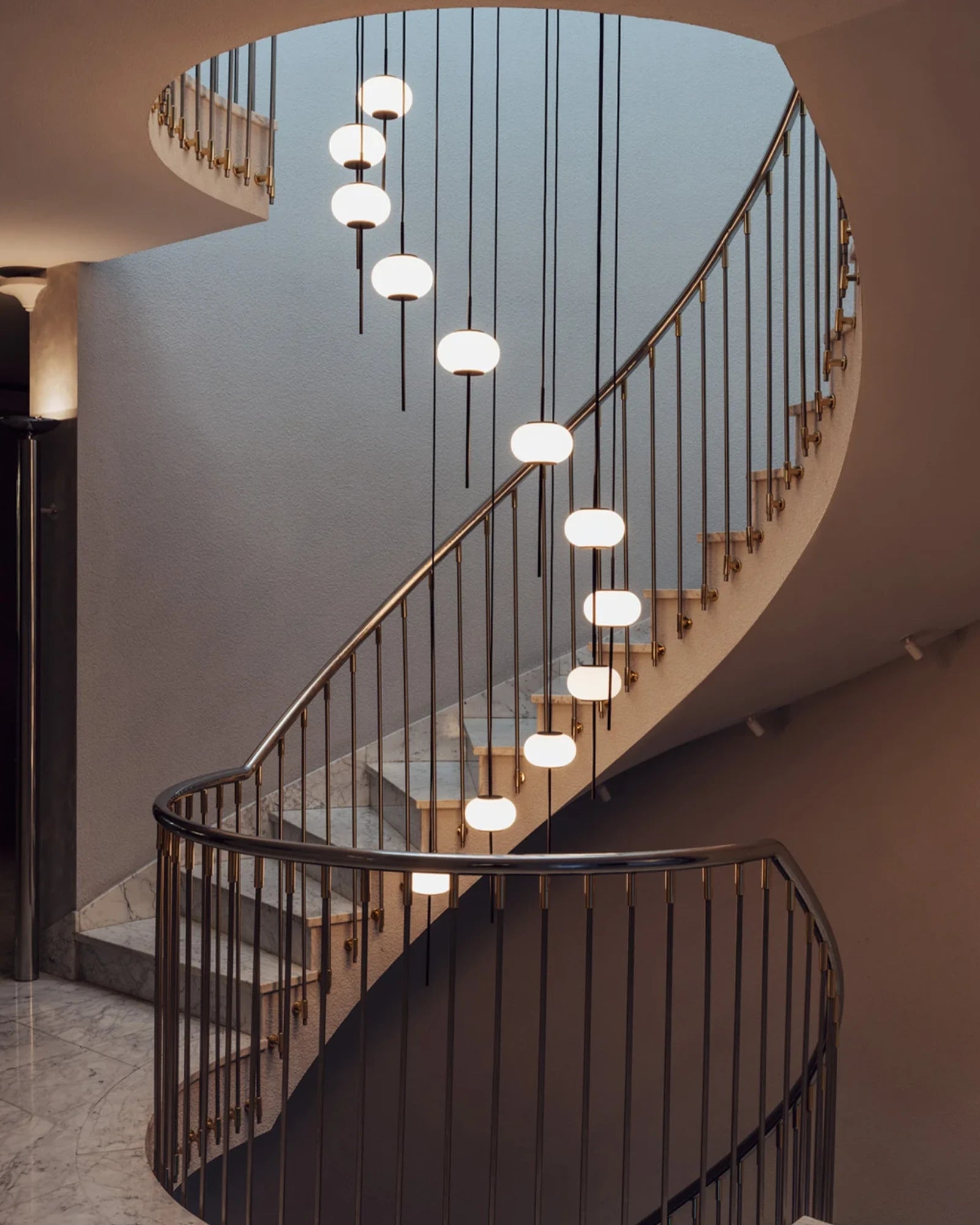 Astros Pendant Light