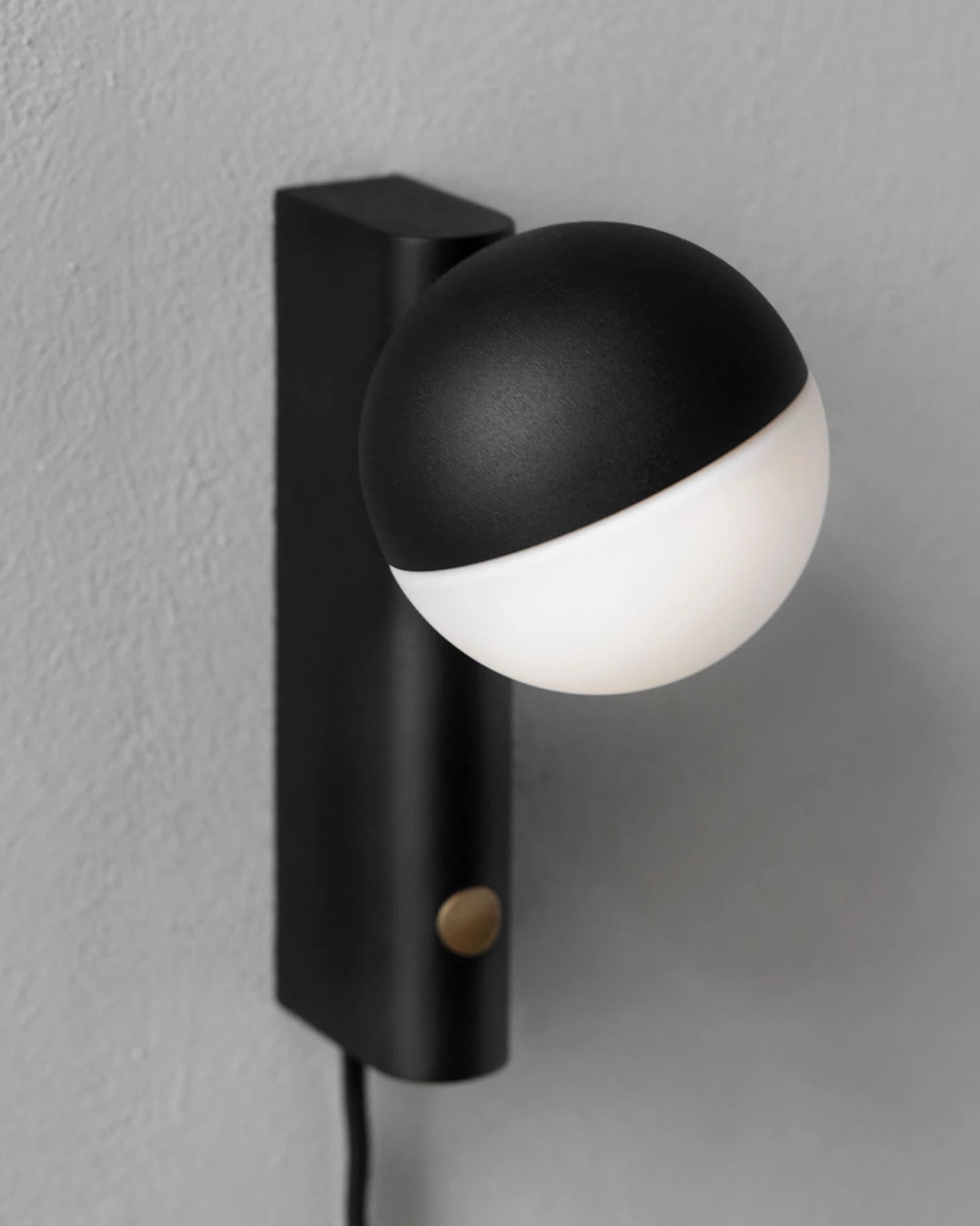 Balancer Mini Wall/Table Lamp