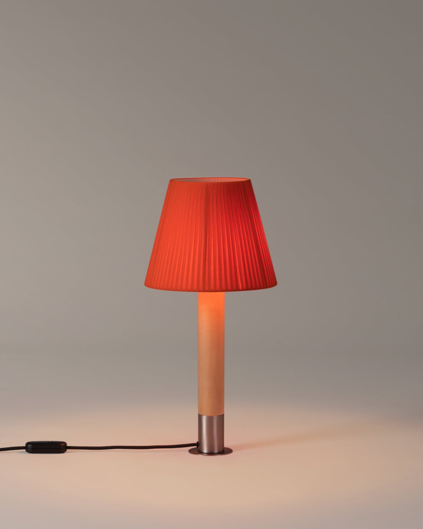 Básica Table Lamp