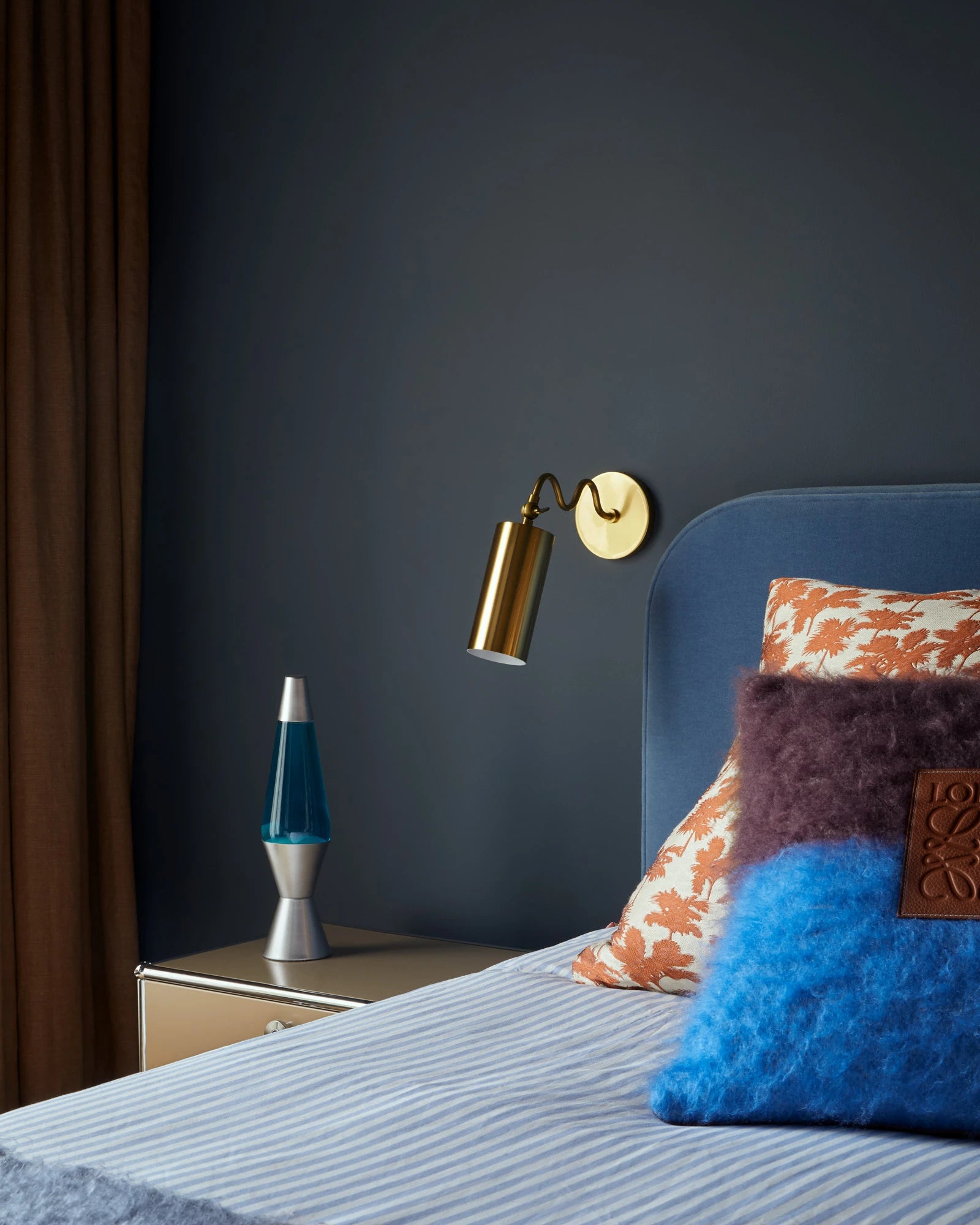 Bea Wall Light