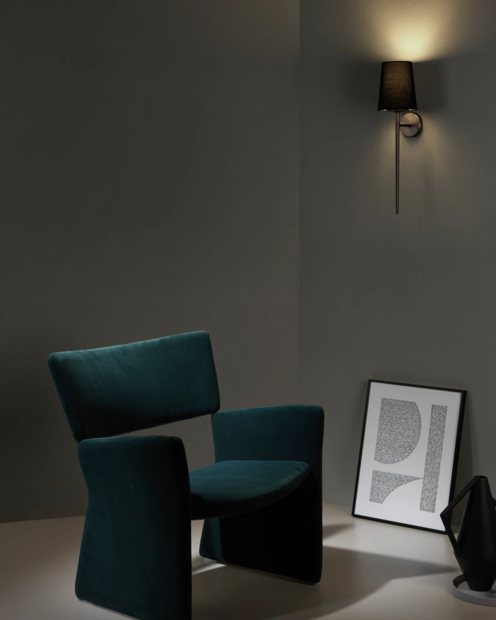 Beauville Wall Light