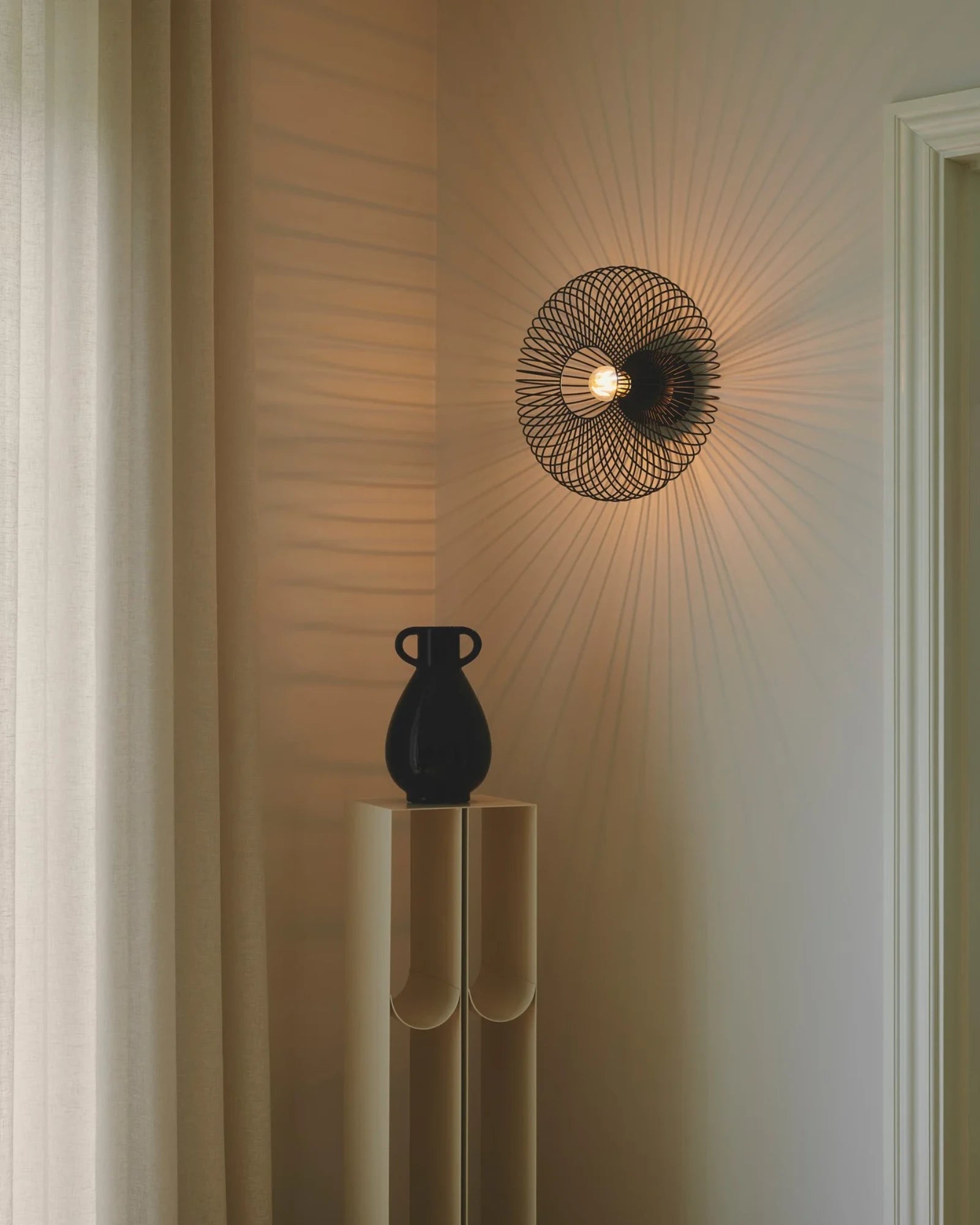 Beroni Wall/Ceiling Light