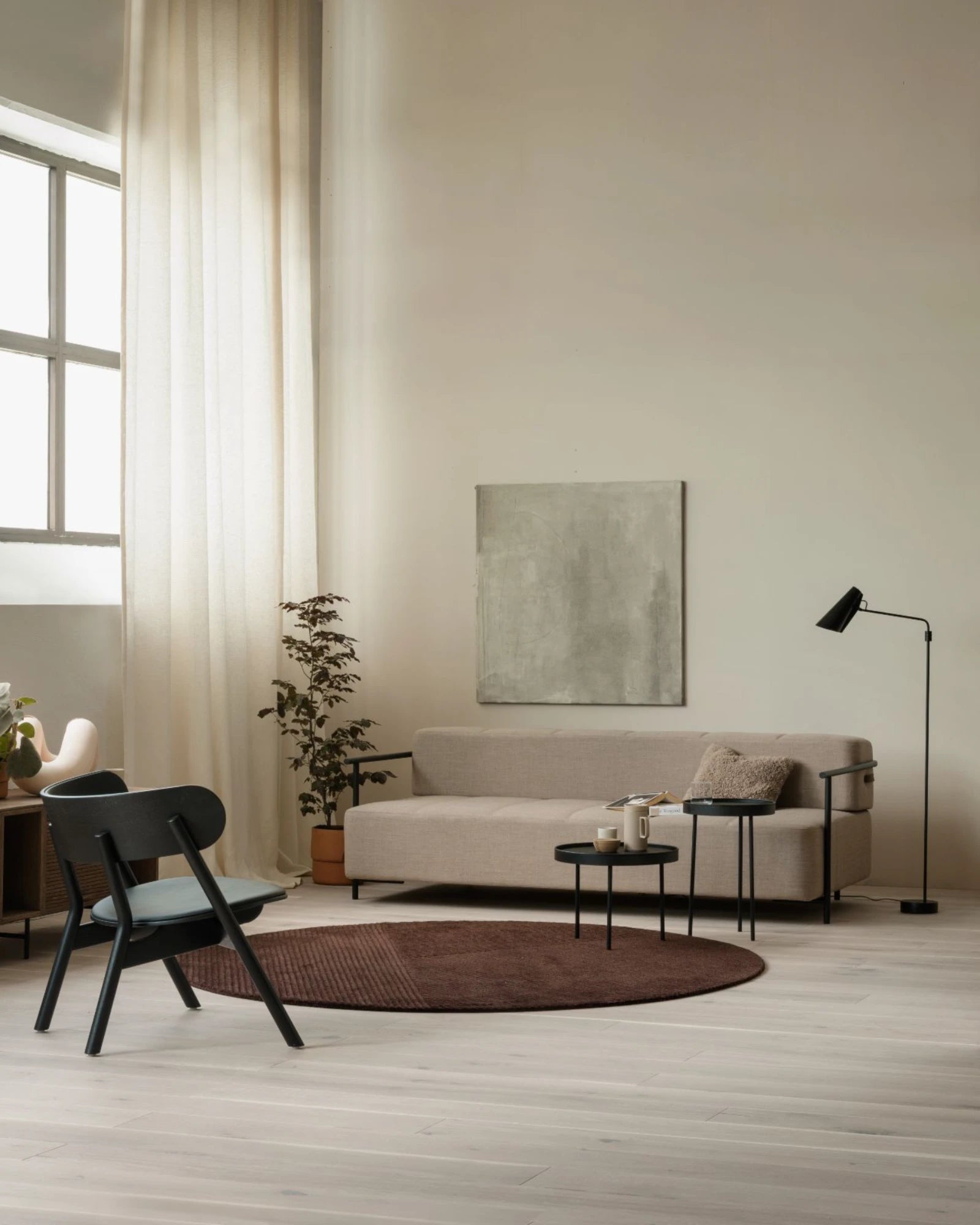 Birdy Swing Floor Lamp