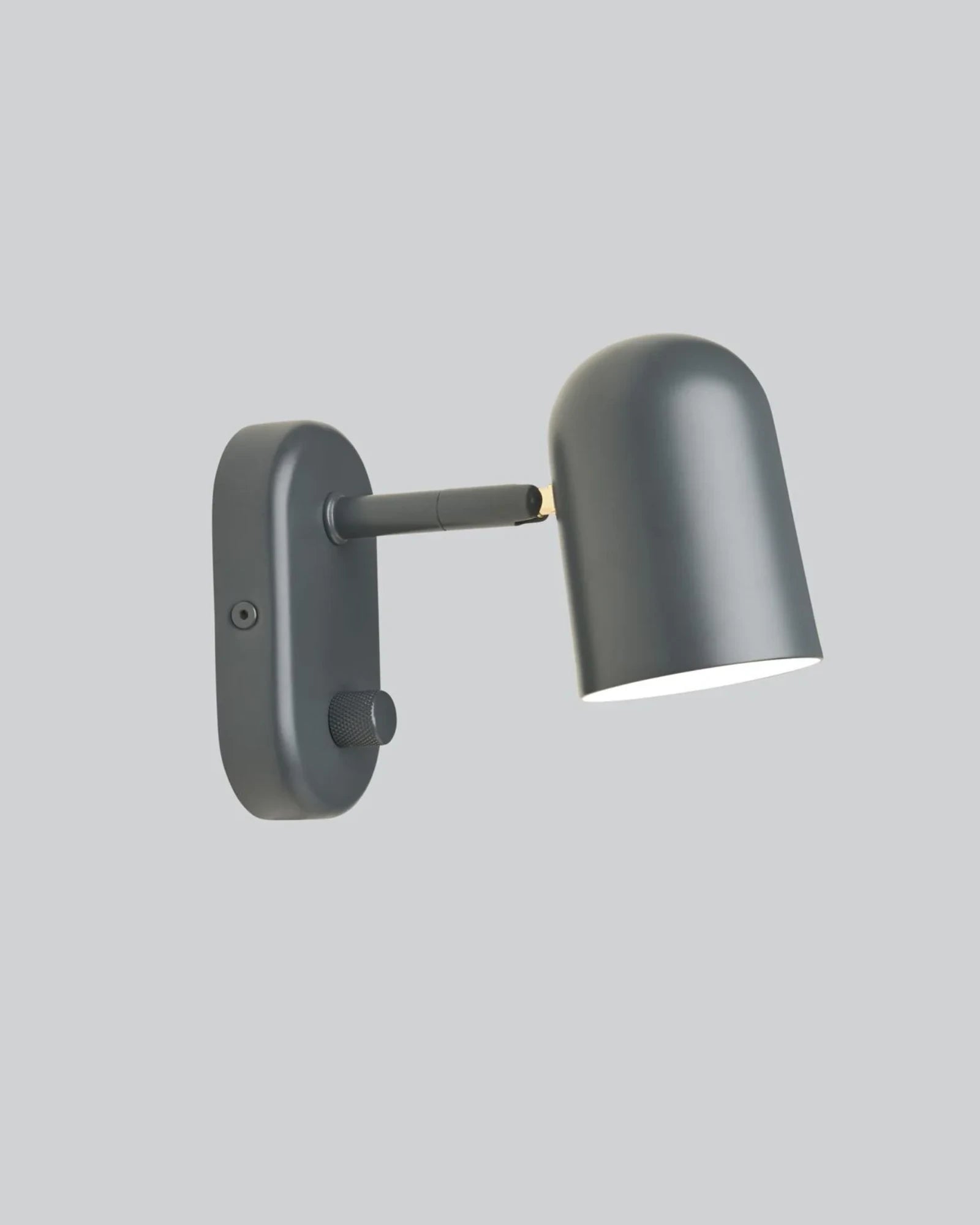 Buddy Wall Light