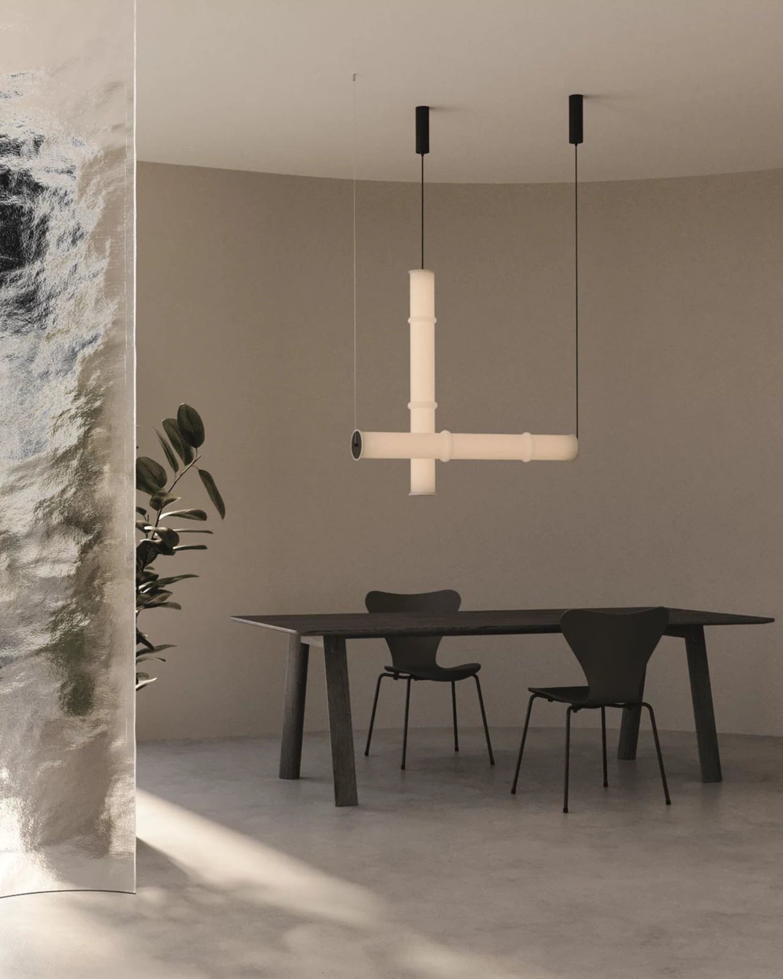 Canna Pendant Light