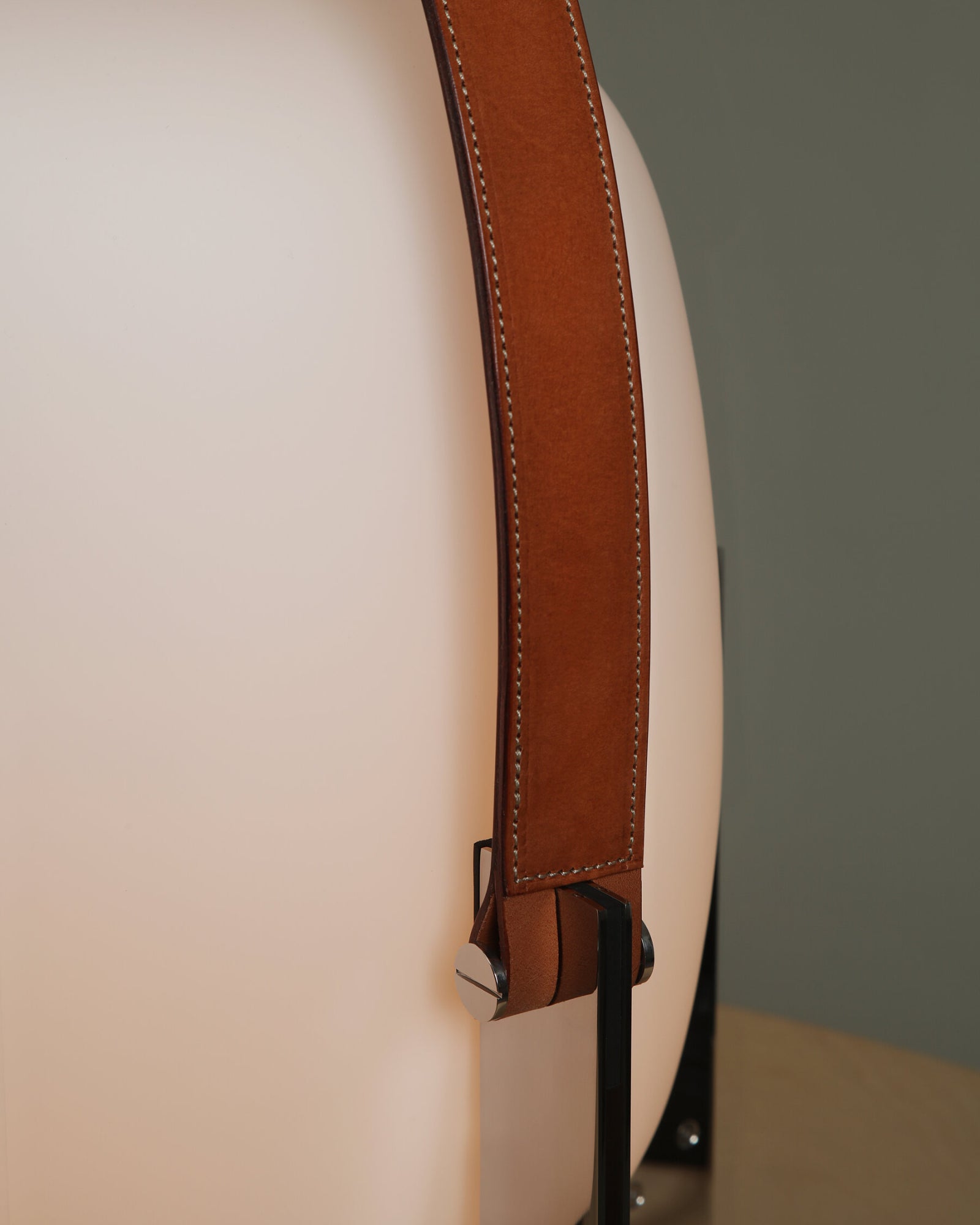 Cesta Metálica Table Lamp