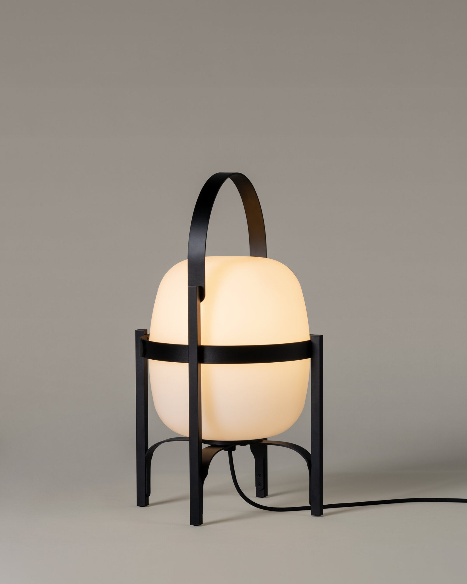 Cesta Outdoor Table Lamp