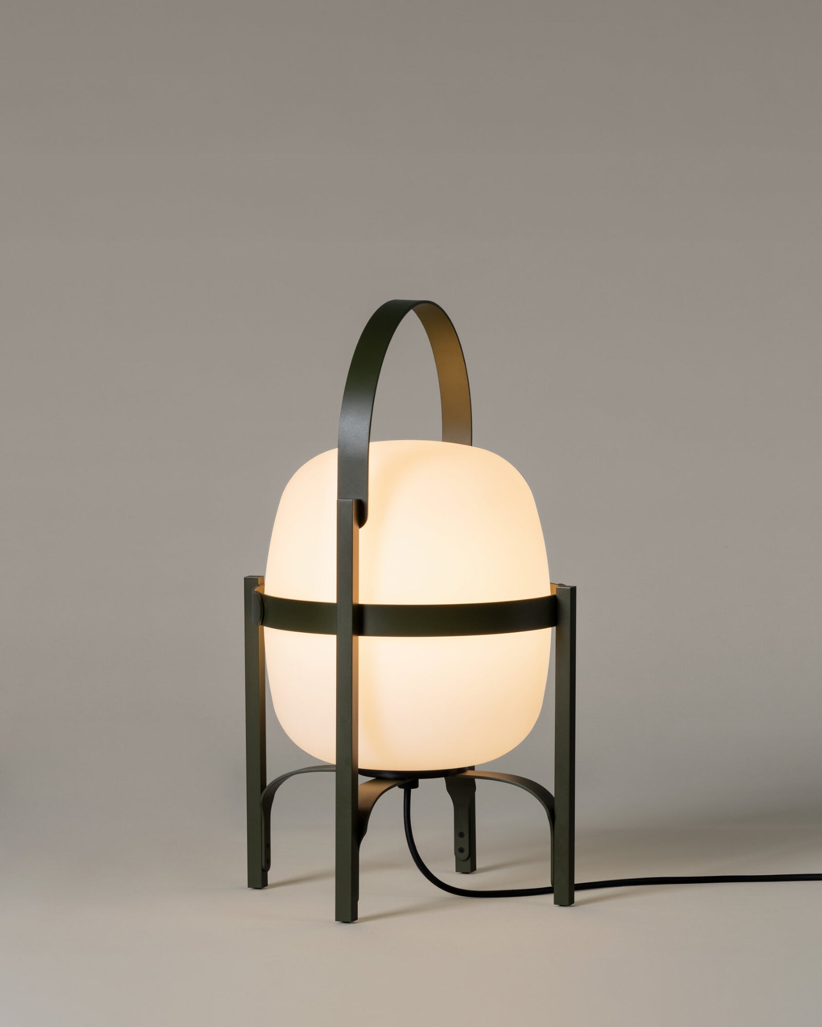Cesta Outdoor Table Lamp